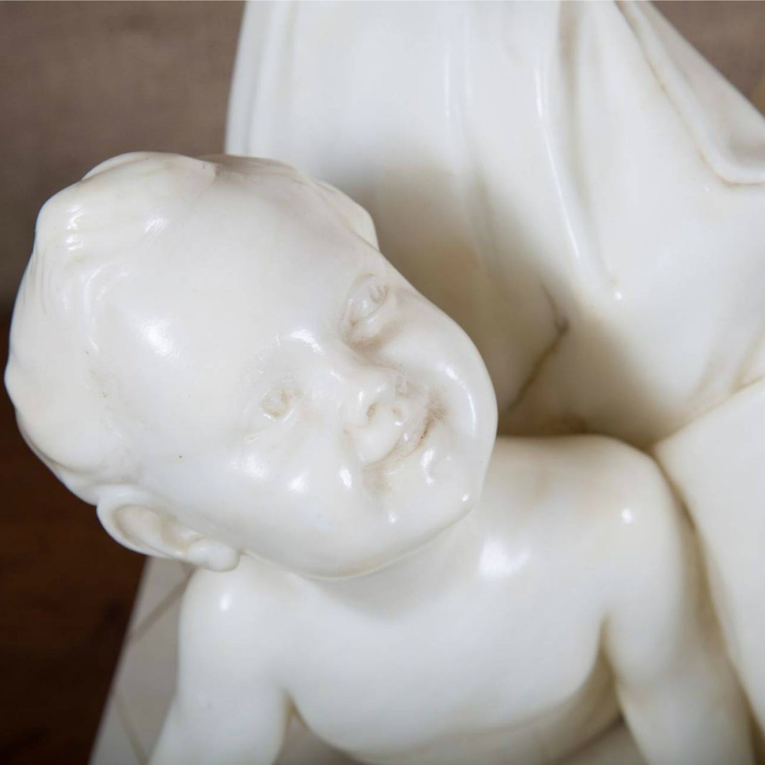 Early 20th Century Italian Carved Alabaster Sculpture of Putti Pillow Fight