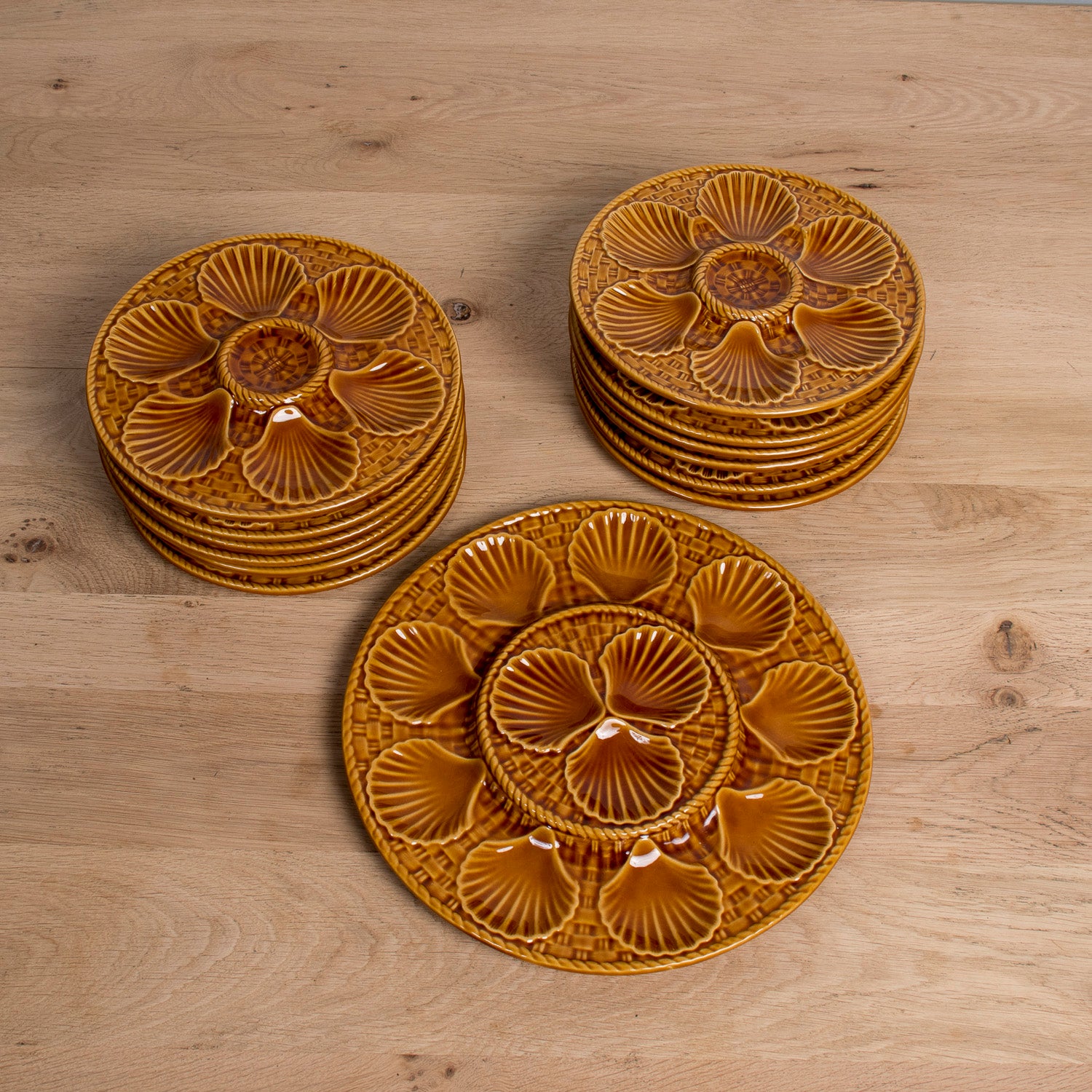 Vintage French Longchamp Oyster Plate Set with Platter, 13 Pieces