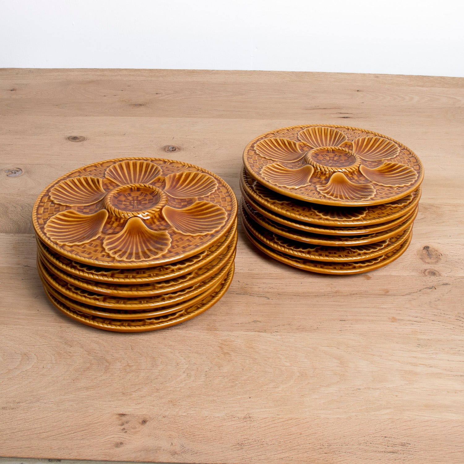 Vintage French Longchamp Oyster Plate Set with Platter, 13 Pieces