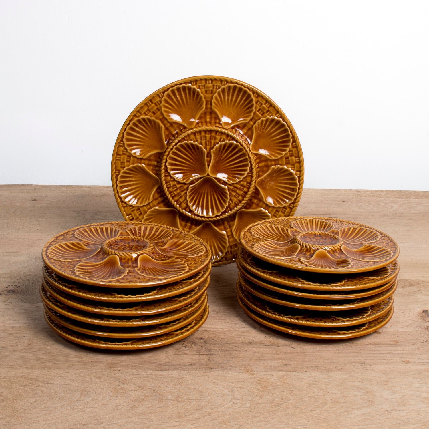 Vintage French Longchamp Oyster Plate Set with Platter, 13 Pieces