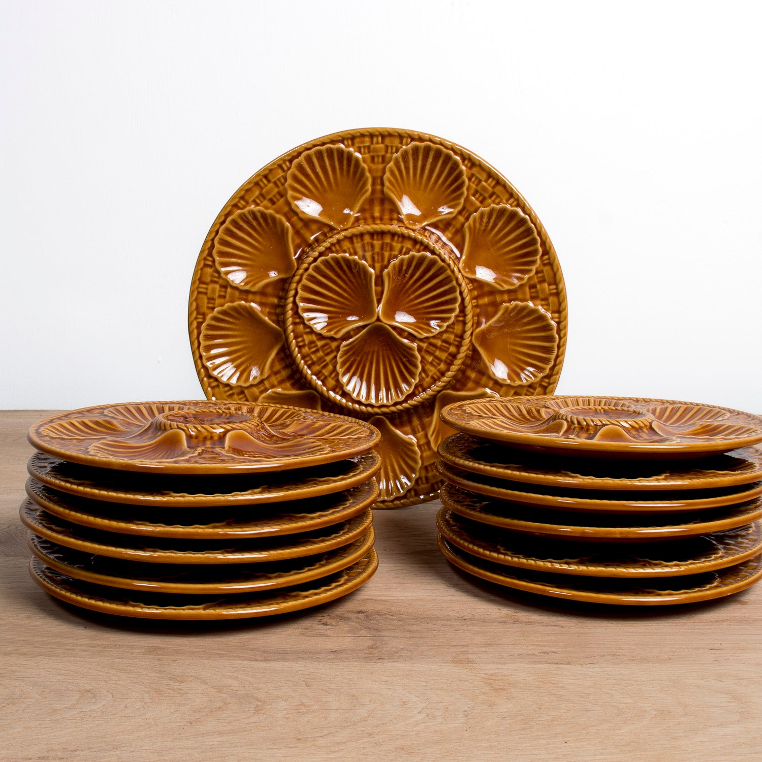 Vintage French Longchamp Oyster Plate Set with Platter, 13 Pieces