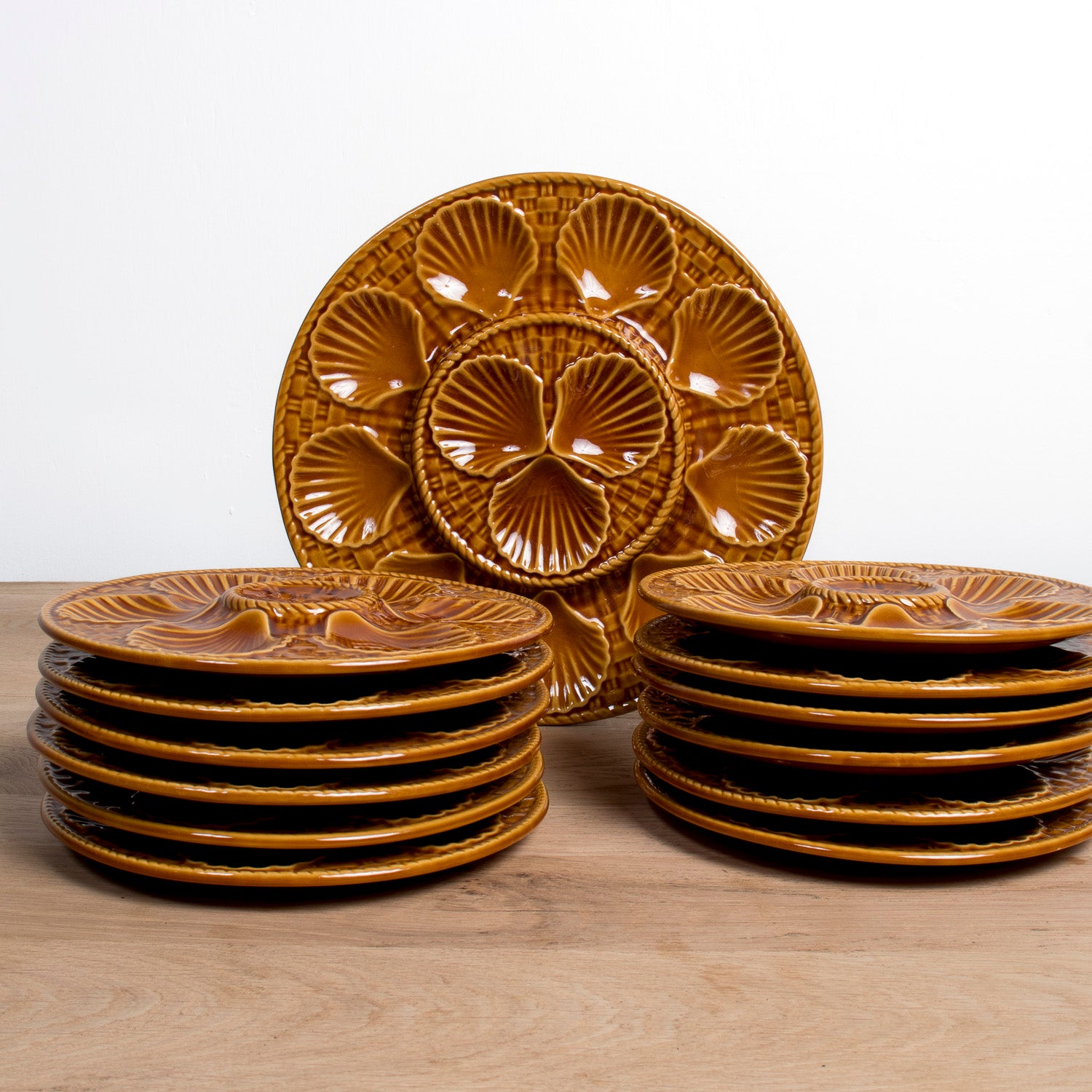 Vintage French Longchamp Oyster Plate Set with Platter, 13 Pieces