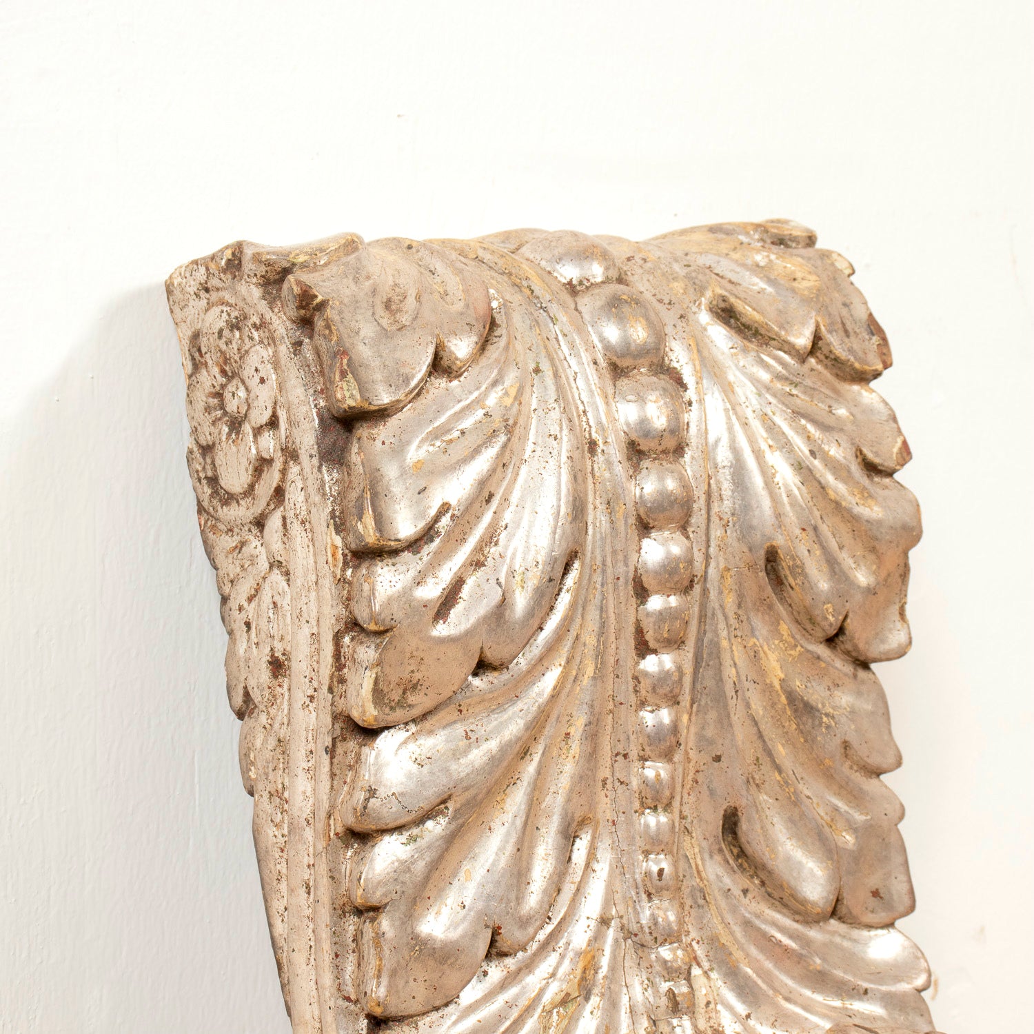 Pair of 18th Century Italian Régence Style Silver Leaf Corbels