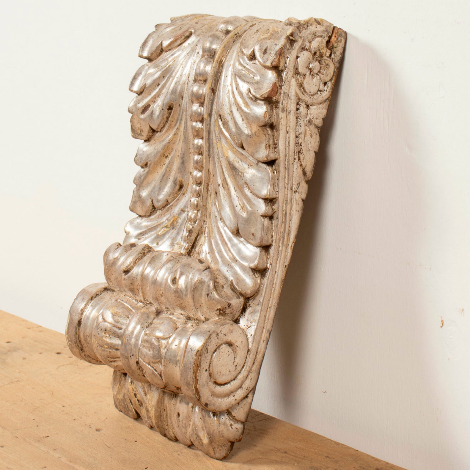 Pair of 18th Century Italian Régence Style Silver Leaf Corbels