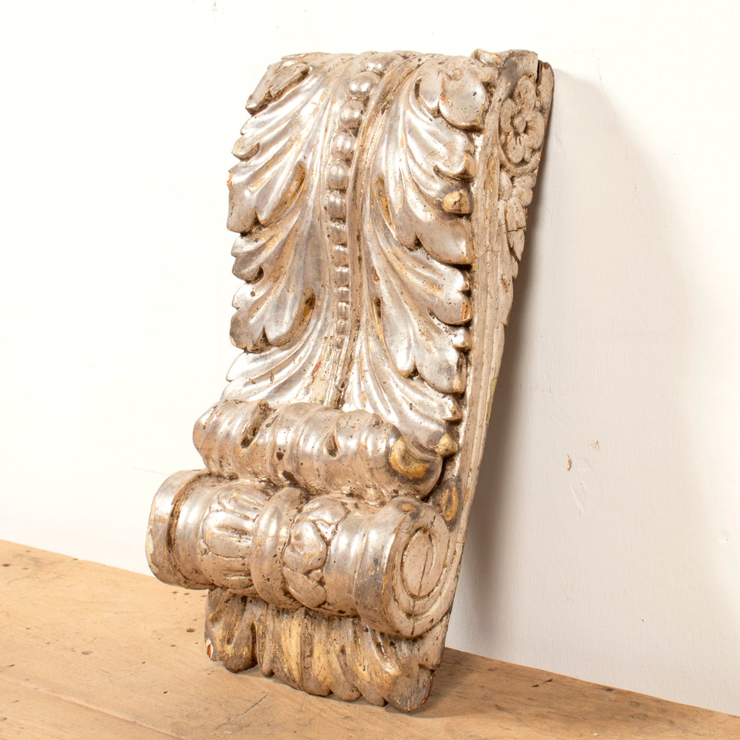 Pair of 18th Century Italian Régence Style Silver Leaf Corbels