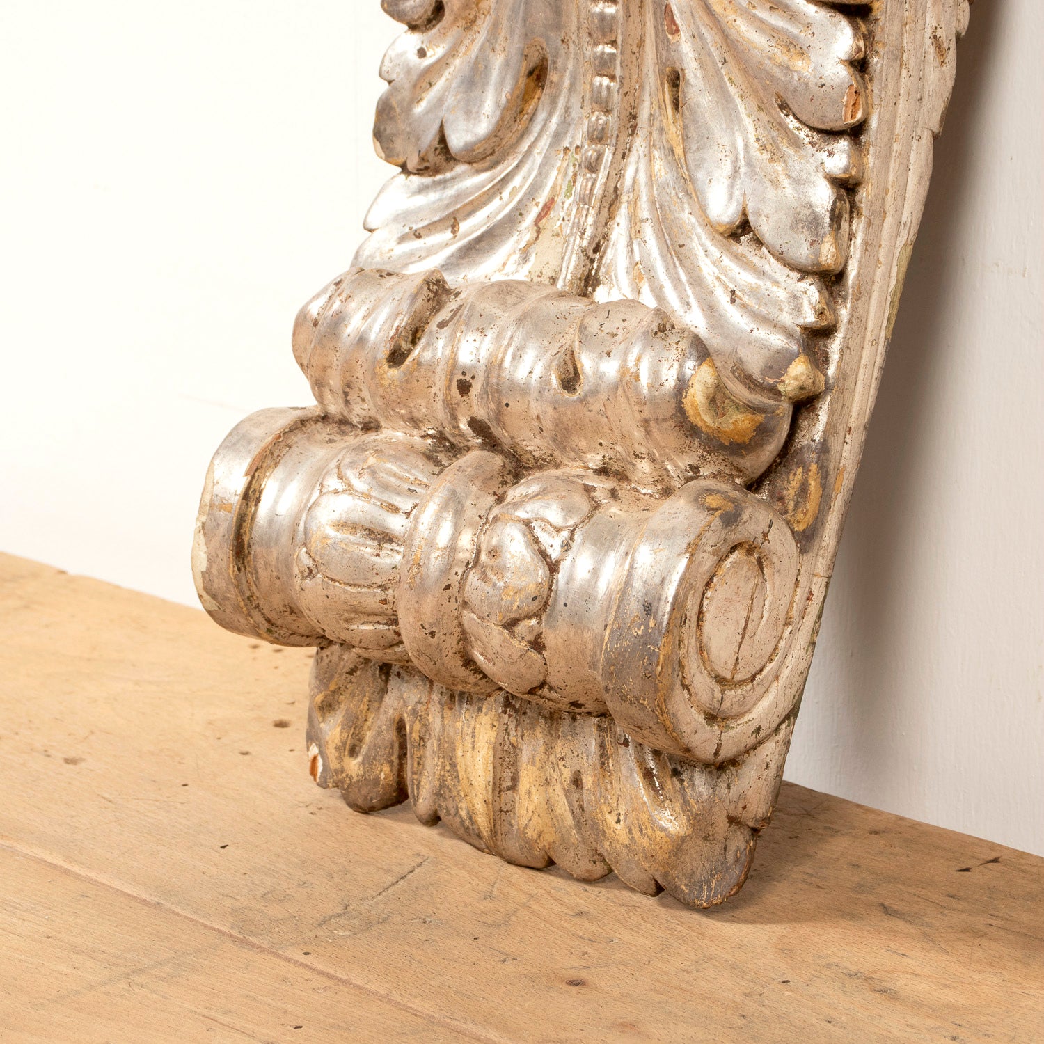 Pair of 18th Century Italian Régence Style Silver Leaf Corbels