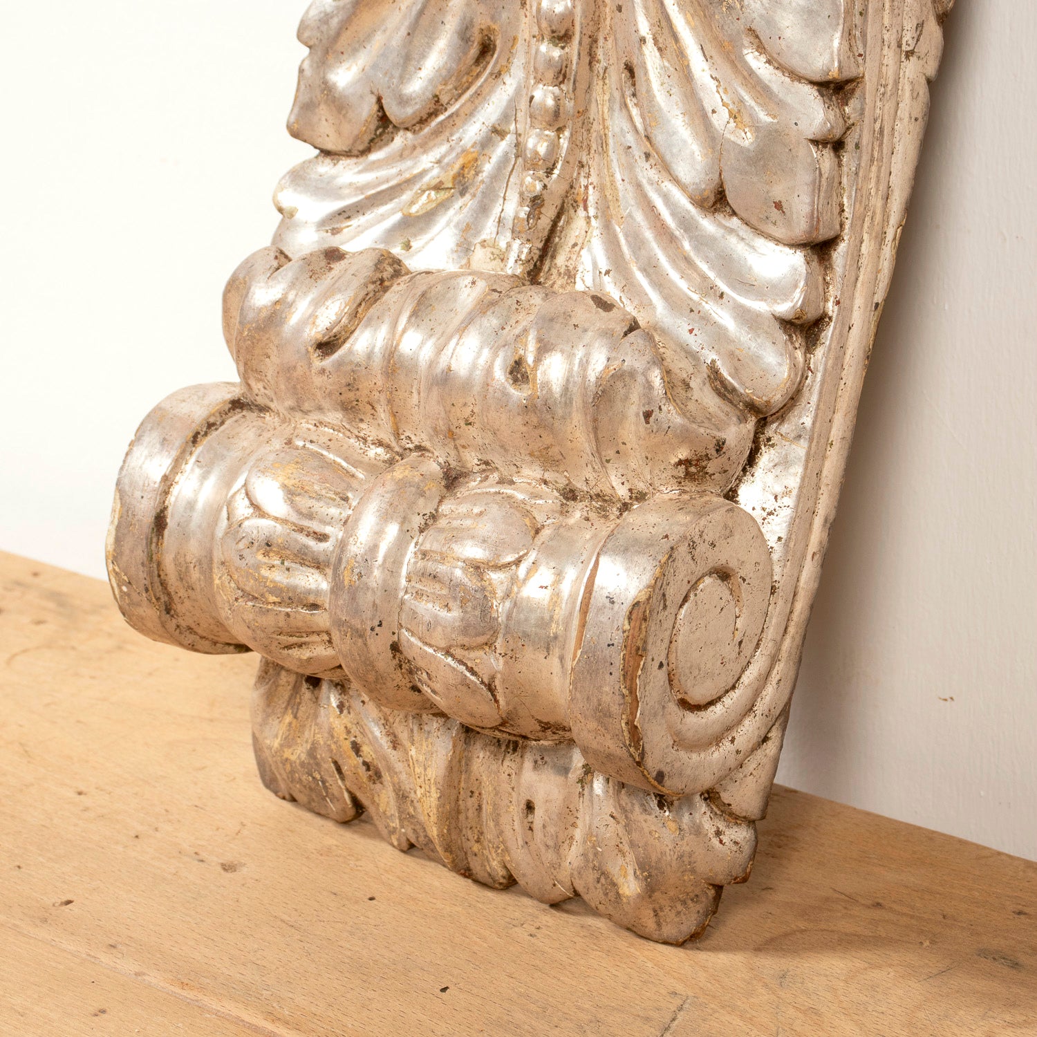 Pair of 18th Century Italian Régence Style Silver Leaf Corbels