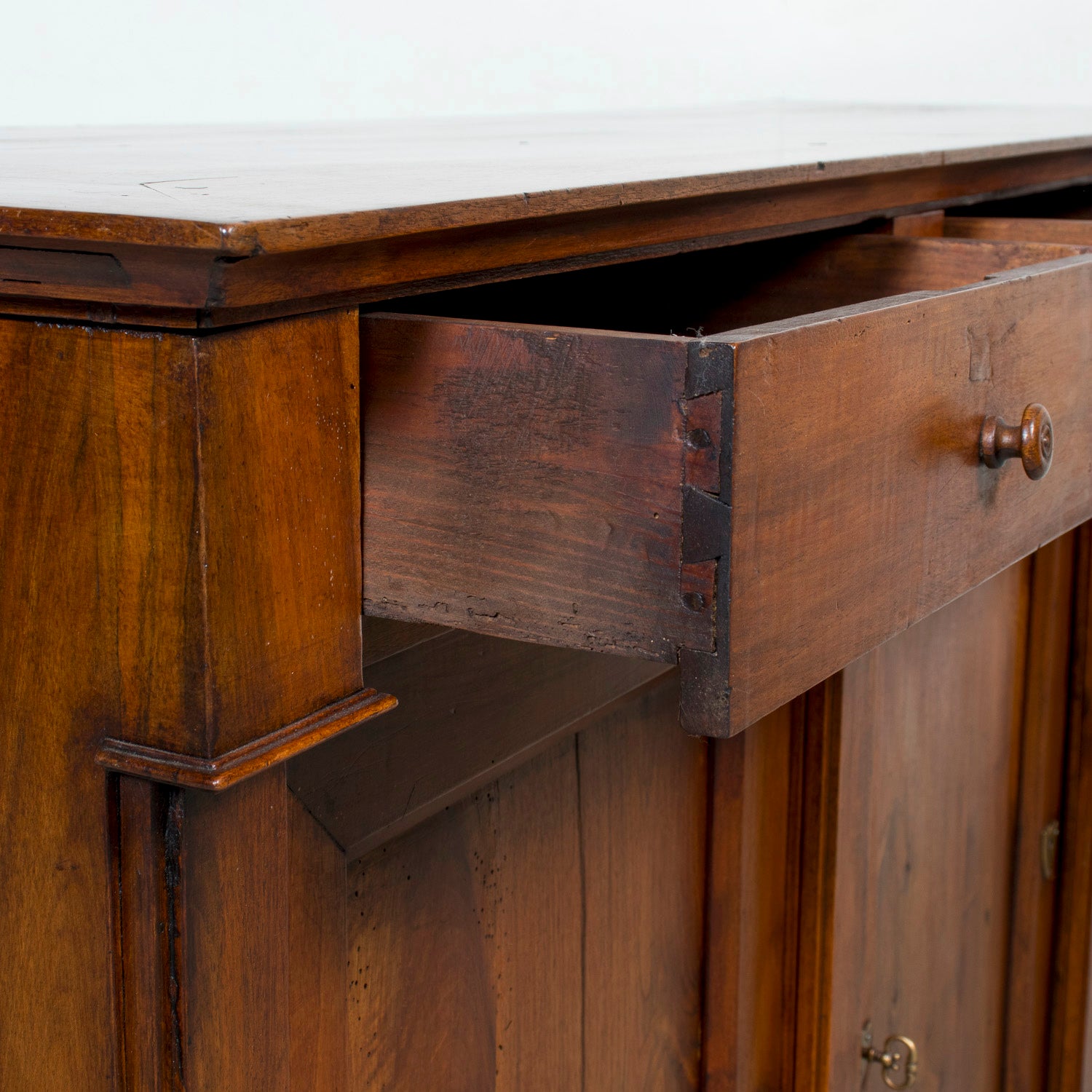 Early 19th Century French Directoire Period Walnut Lyonnaise Enfilade Buffet