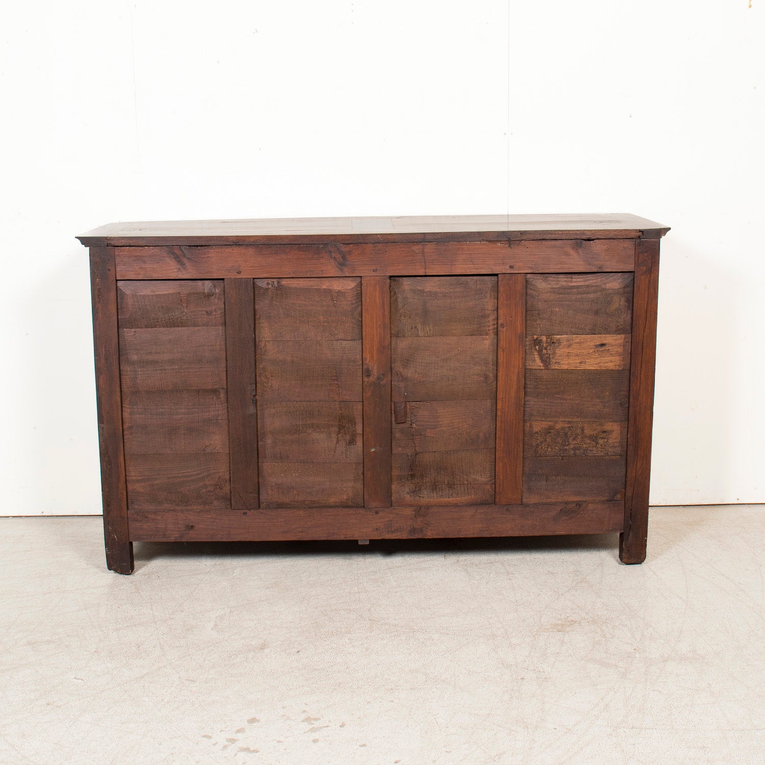 Early 19th Century French Directoire Period Walnut Lyonnaise Enfilade Buffet