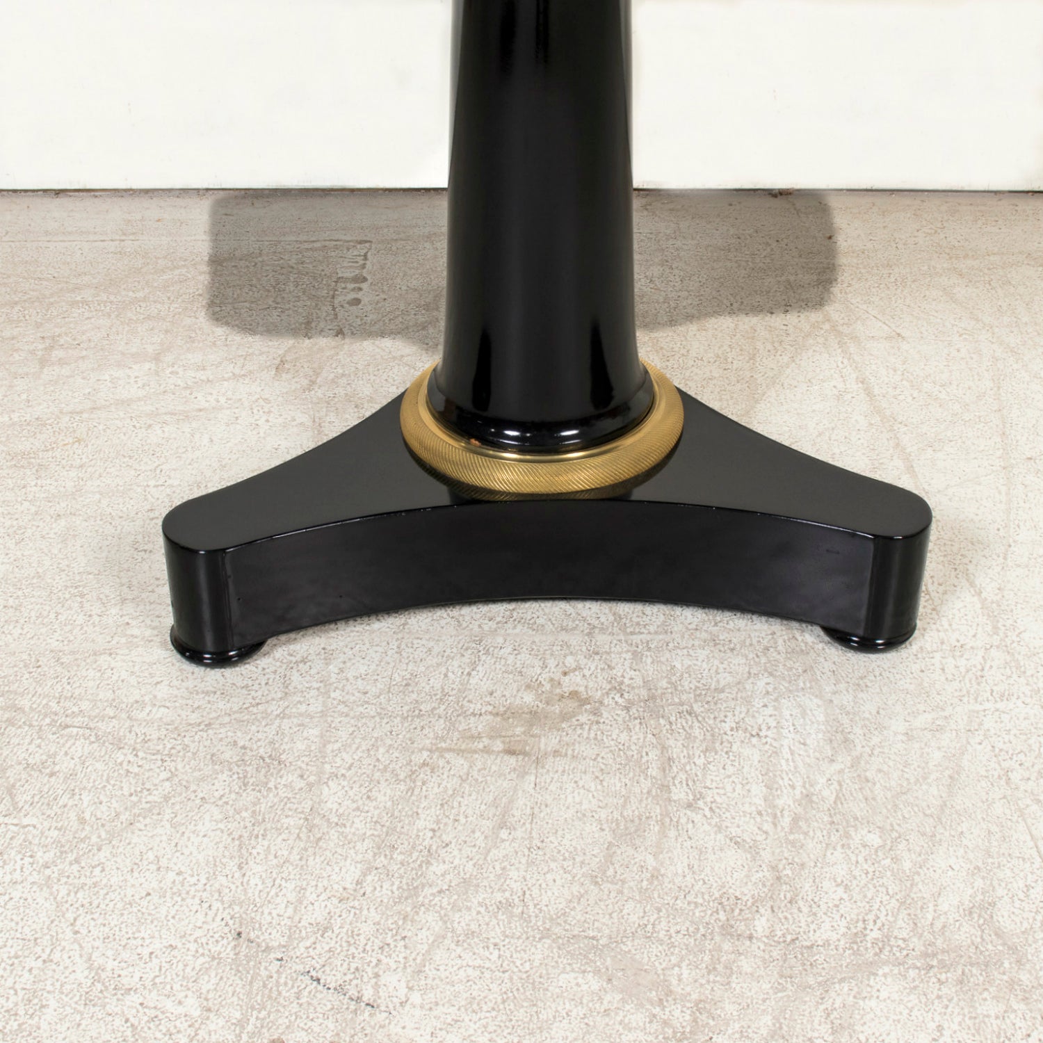 Early 19th Century French Empire Period Ebonized Gueridon Table with Cararra Marble Top