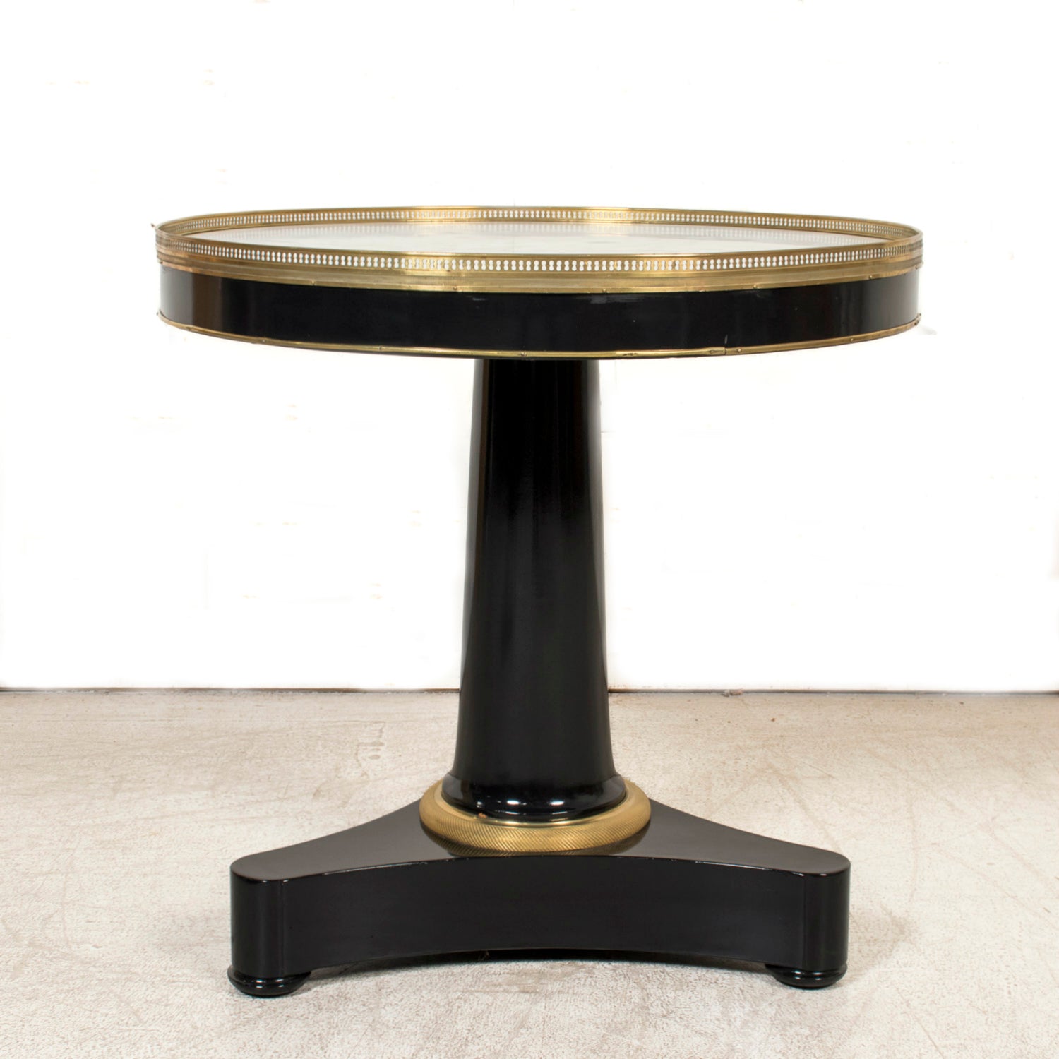 Early 19th Century French Empire Period Ebonized Gueridon Table with Cararra Marble Top