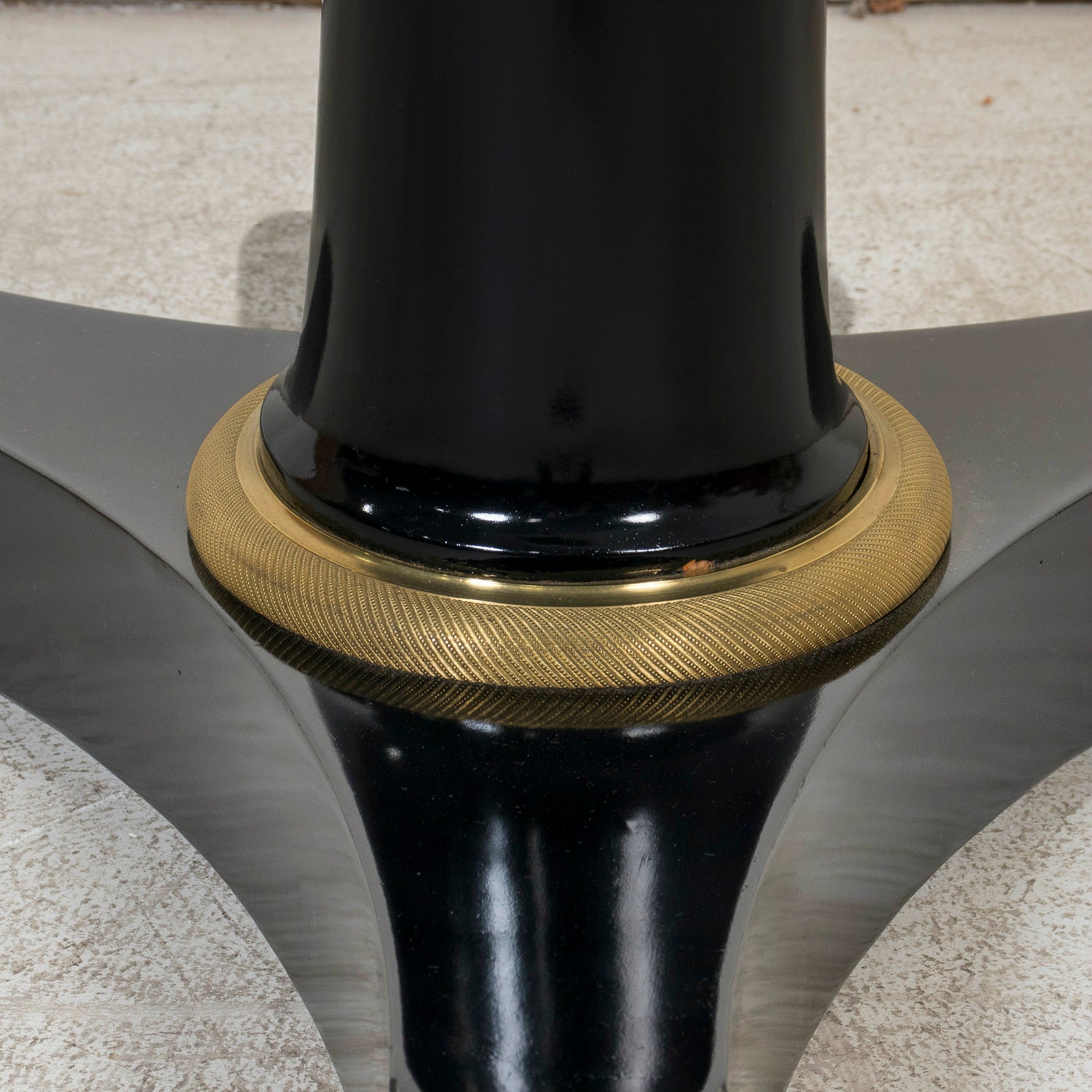 Early 19th Century French Empire Period Ebonized Gueridon Table with Cararra Marble Top