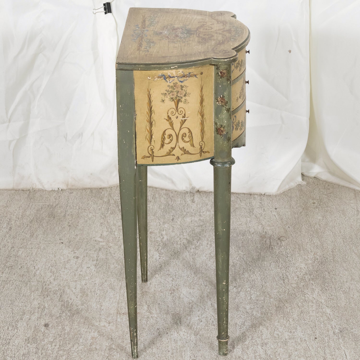 Rare Pair of 1930s French Painted Nightstands by Maison Gouffé, Louis XV & Louis XVI Styles