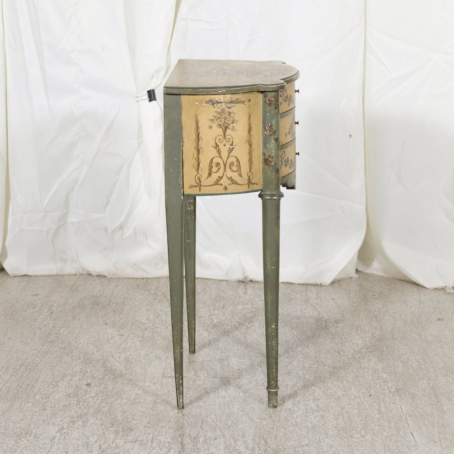 Rare Pair of 1930s French Painted Nightstands by Maison Gouffé, Louis XV & Louis XVI Styles