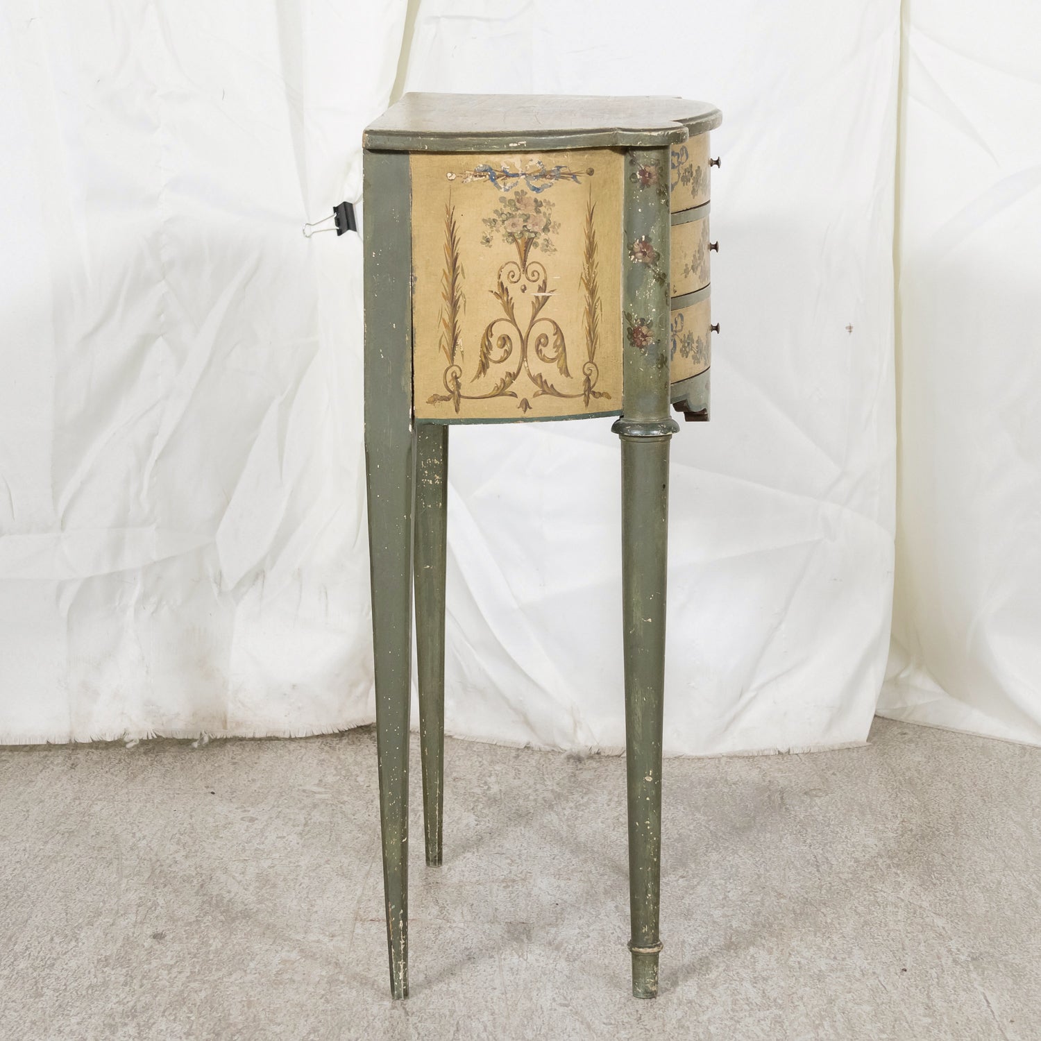 Rare Pair of 1930s French Painted Nightstands by Maison Gouffé, Louis XV & Louis XVI Styles