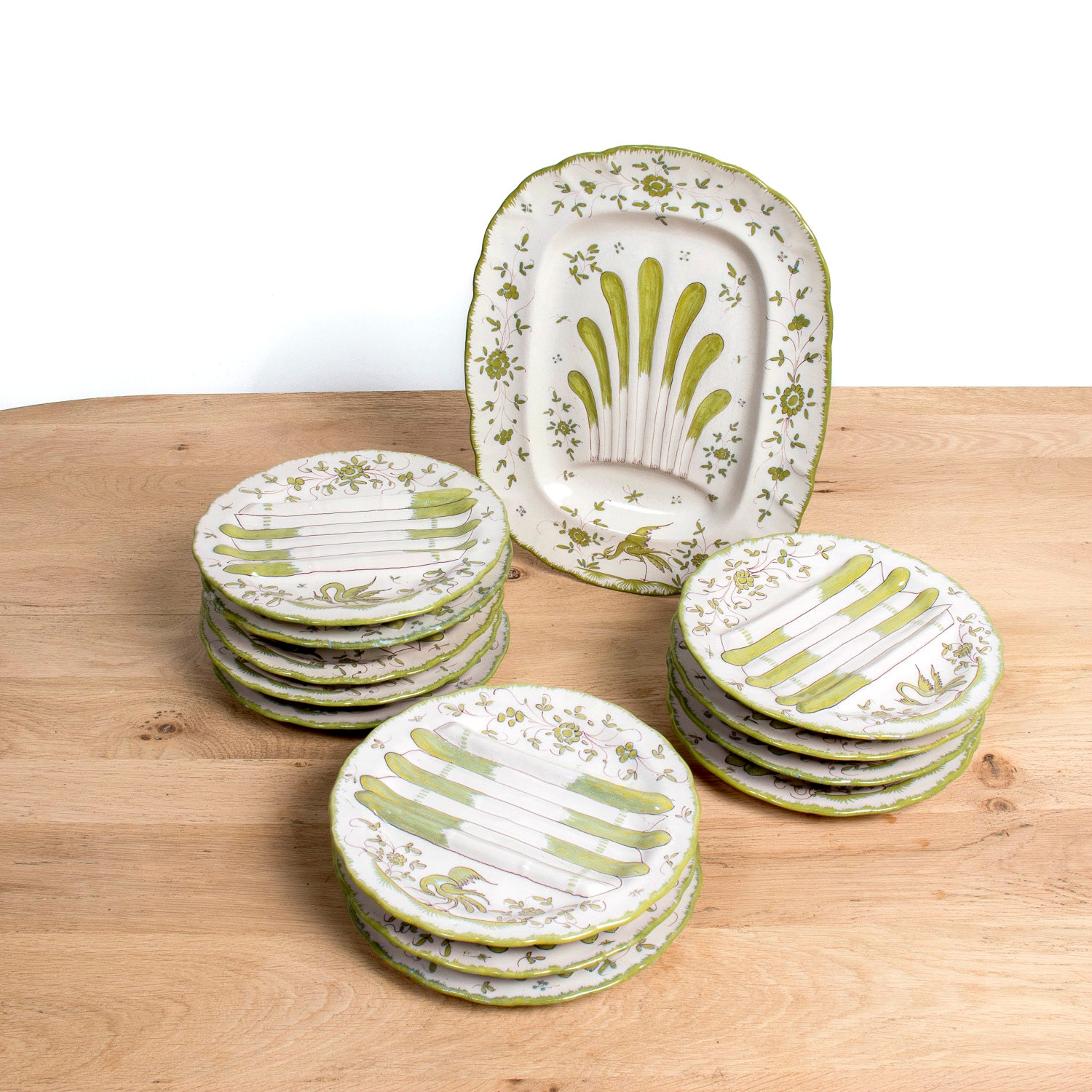 19th Century Antique French Faïence Martres-Tolosone Asparagus Plate Set with Platter