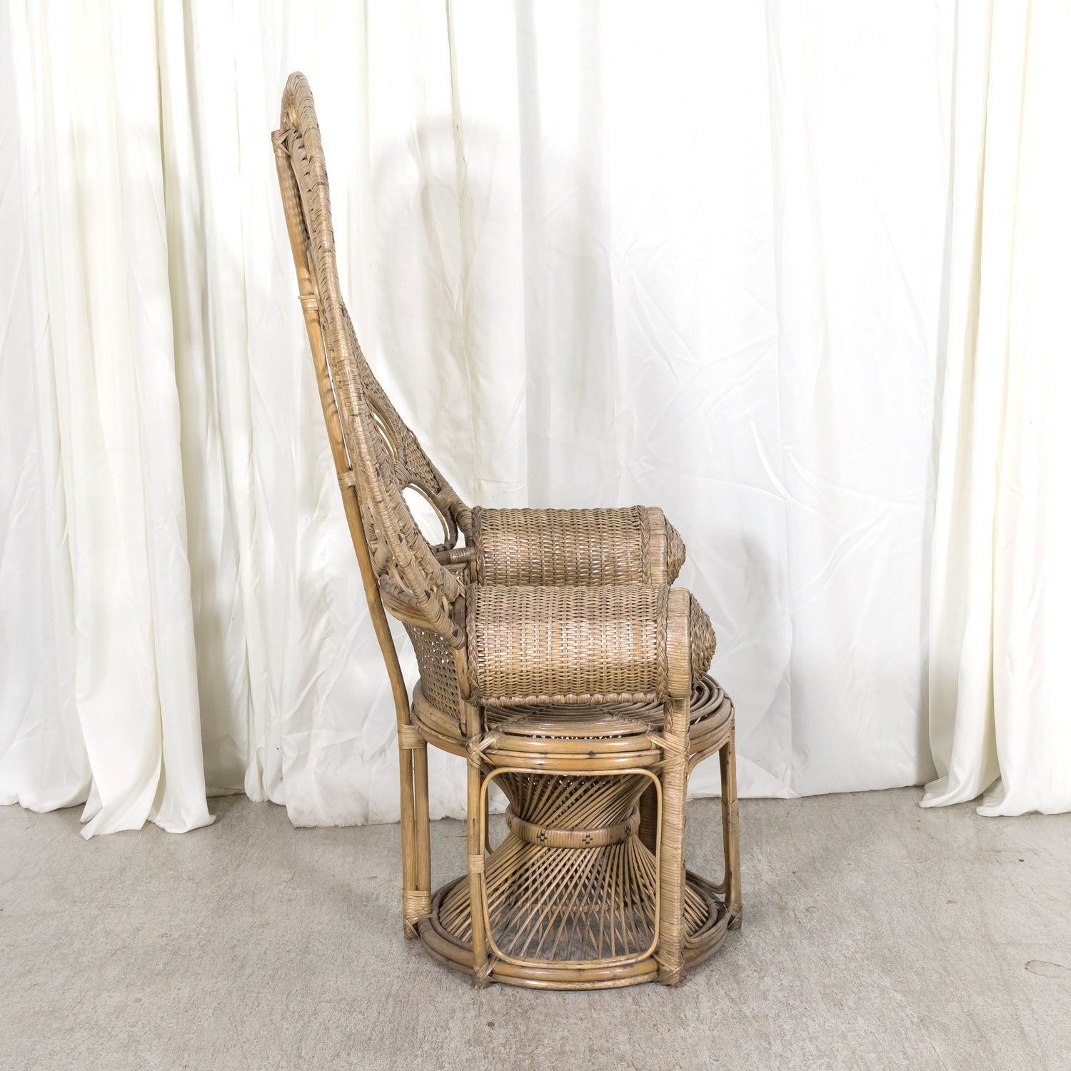Rare 1930s French Wicker Rattan Emmanuelle Peacock Chair