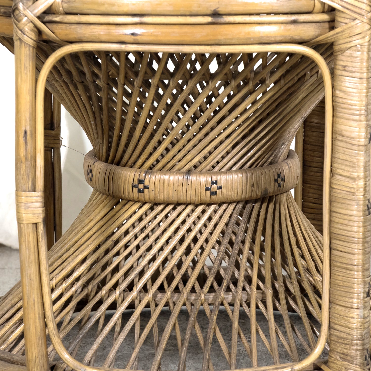 Rare 1930s French Wicker Rattan Emmanuelle Peacock Chair