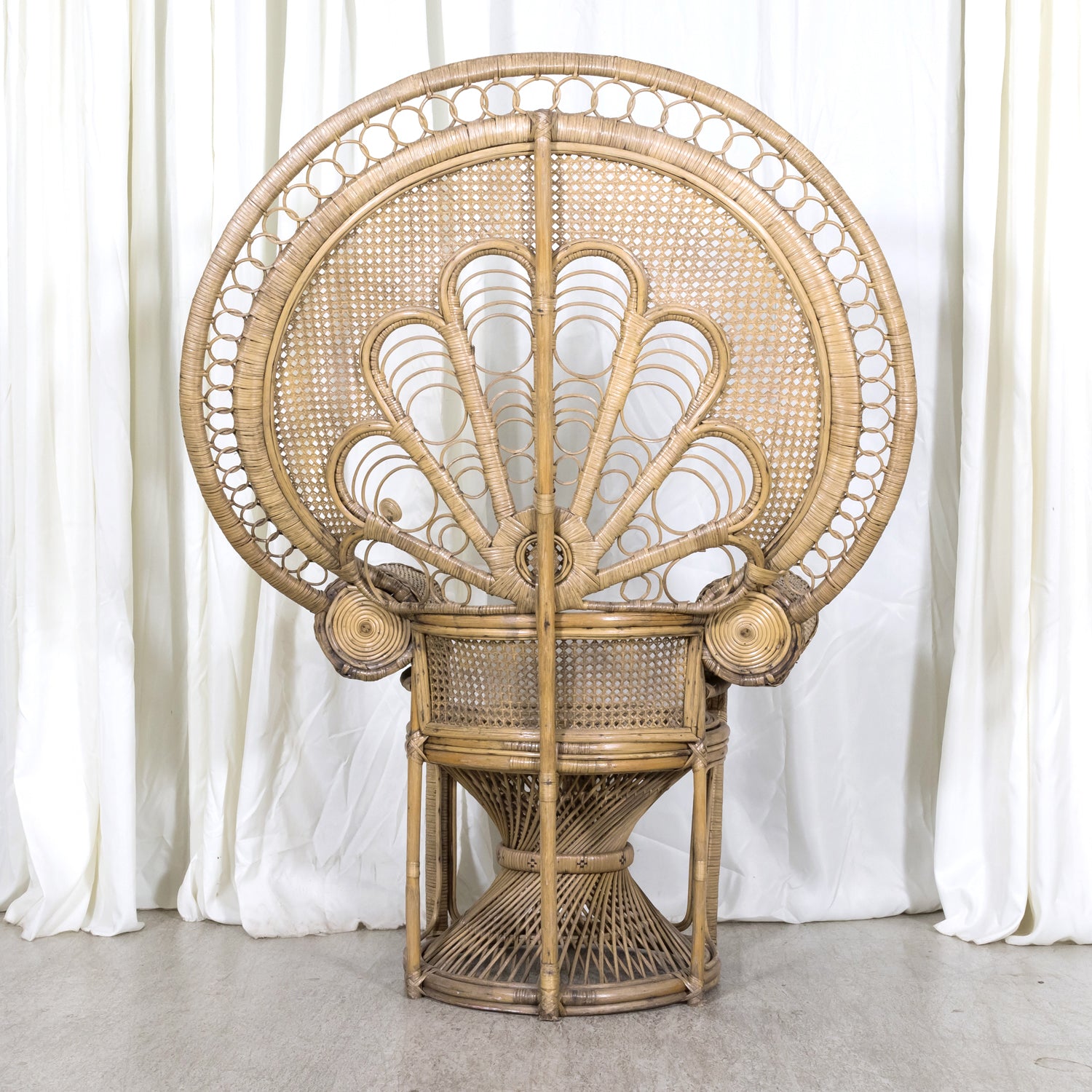 Rare 1930s French Wicker Rattan Emmanuelle Peacock Chair