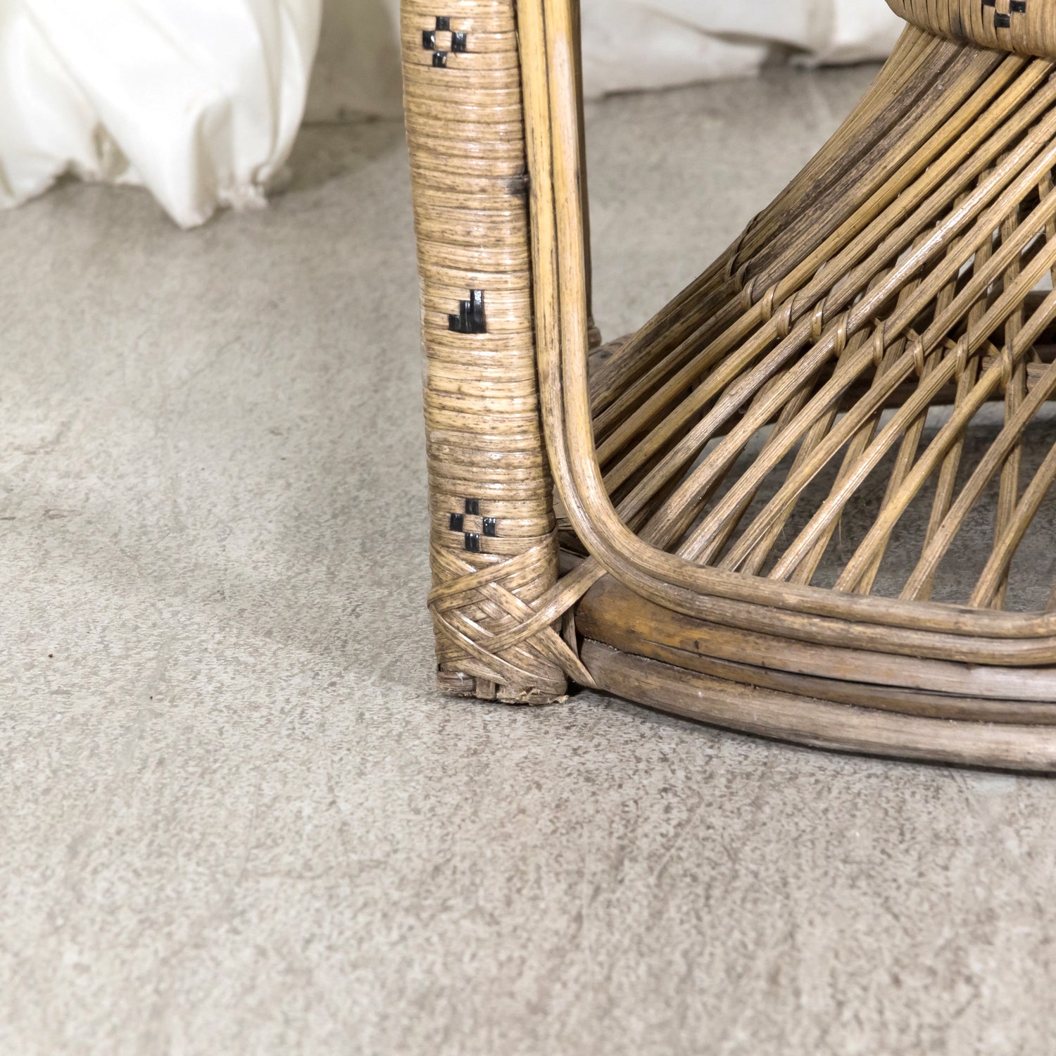 Rare 1930s French Wicker Rattan Emmanuelle Peacock Chair