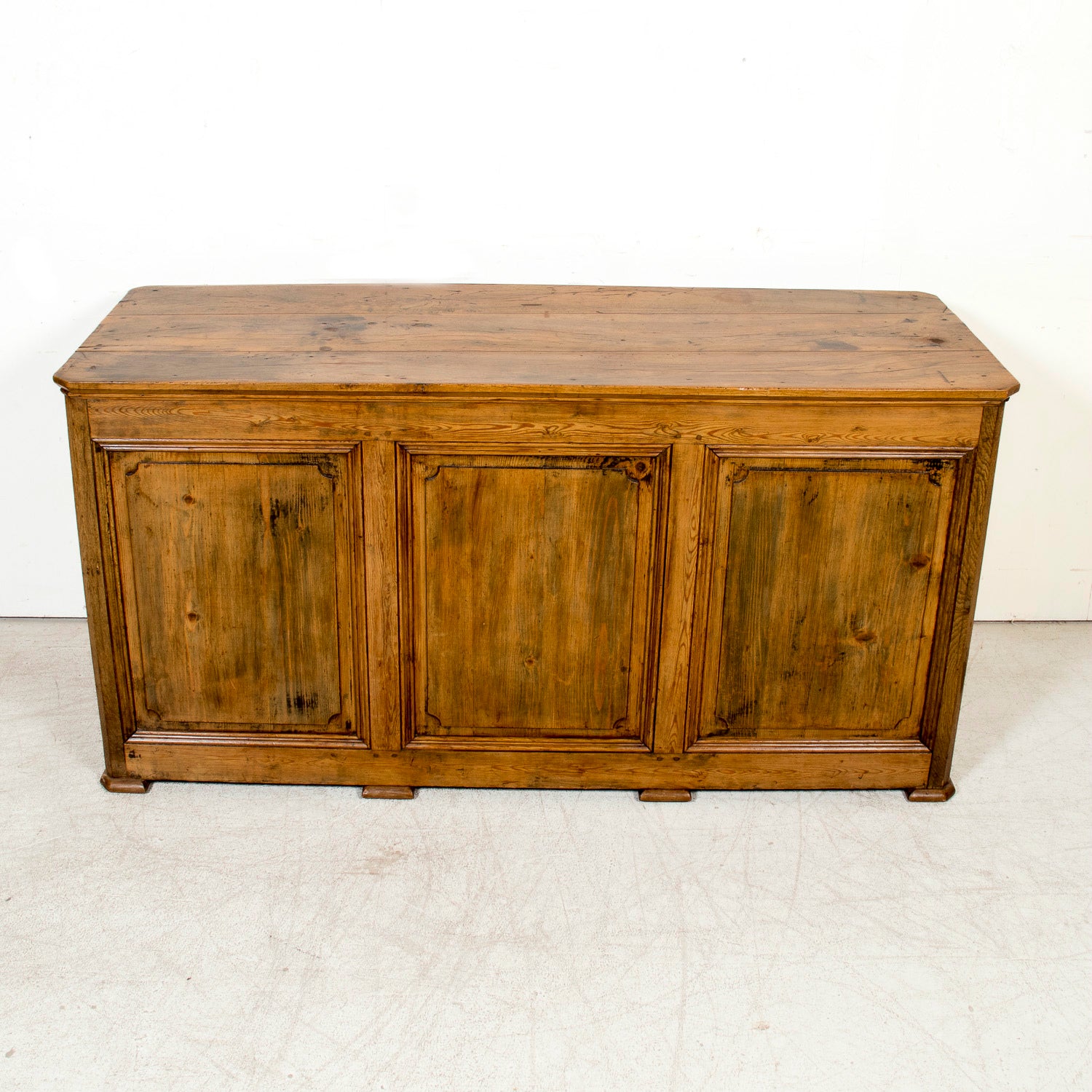 Rare 19th Century French Restauration Period Walnut Kitchen Island or Buffet