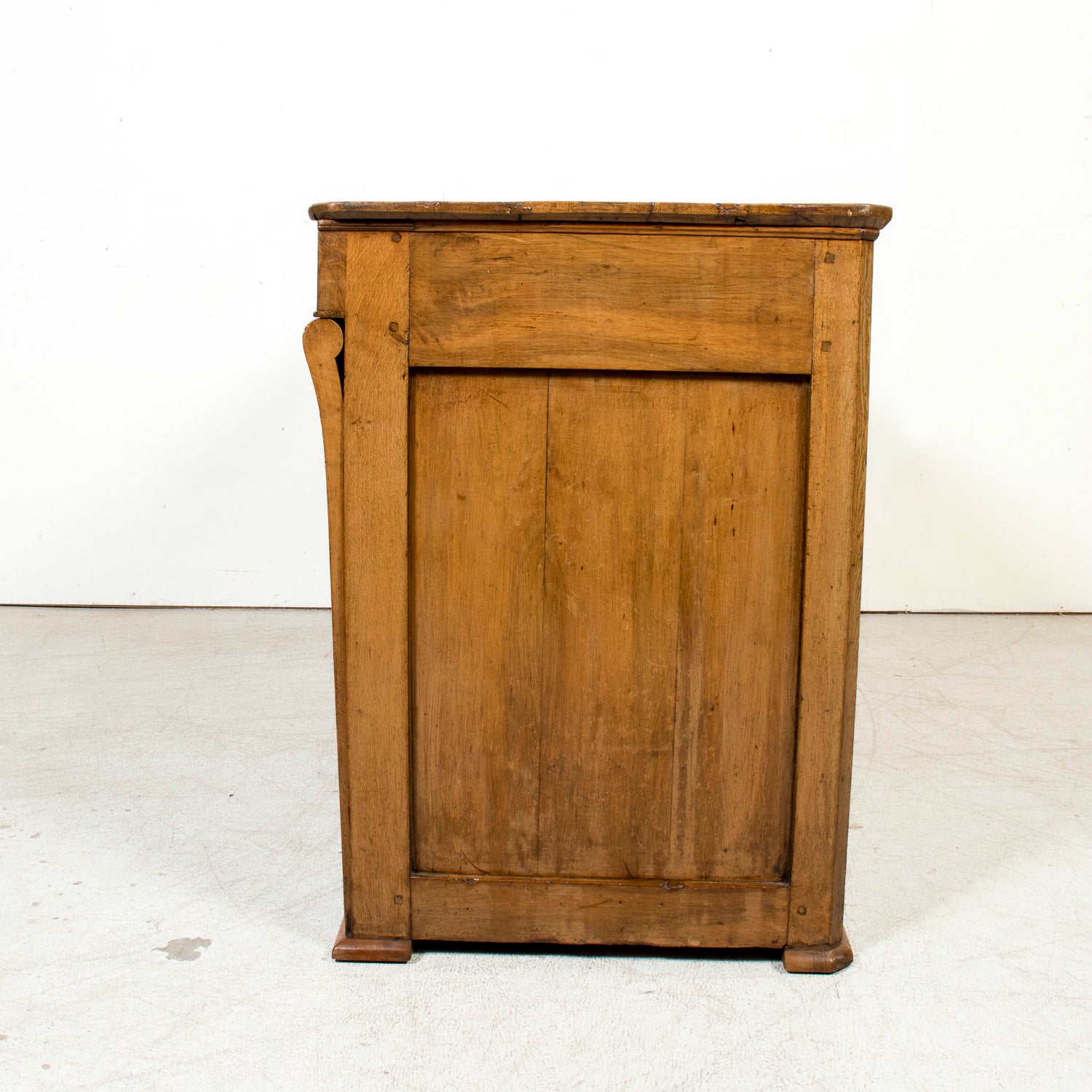 Rare 19th Century French Restauration Period Walnut Kitchen Island or Buffet
