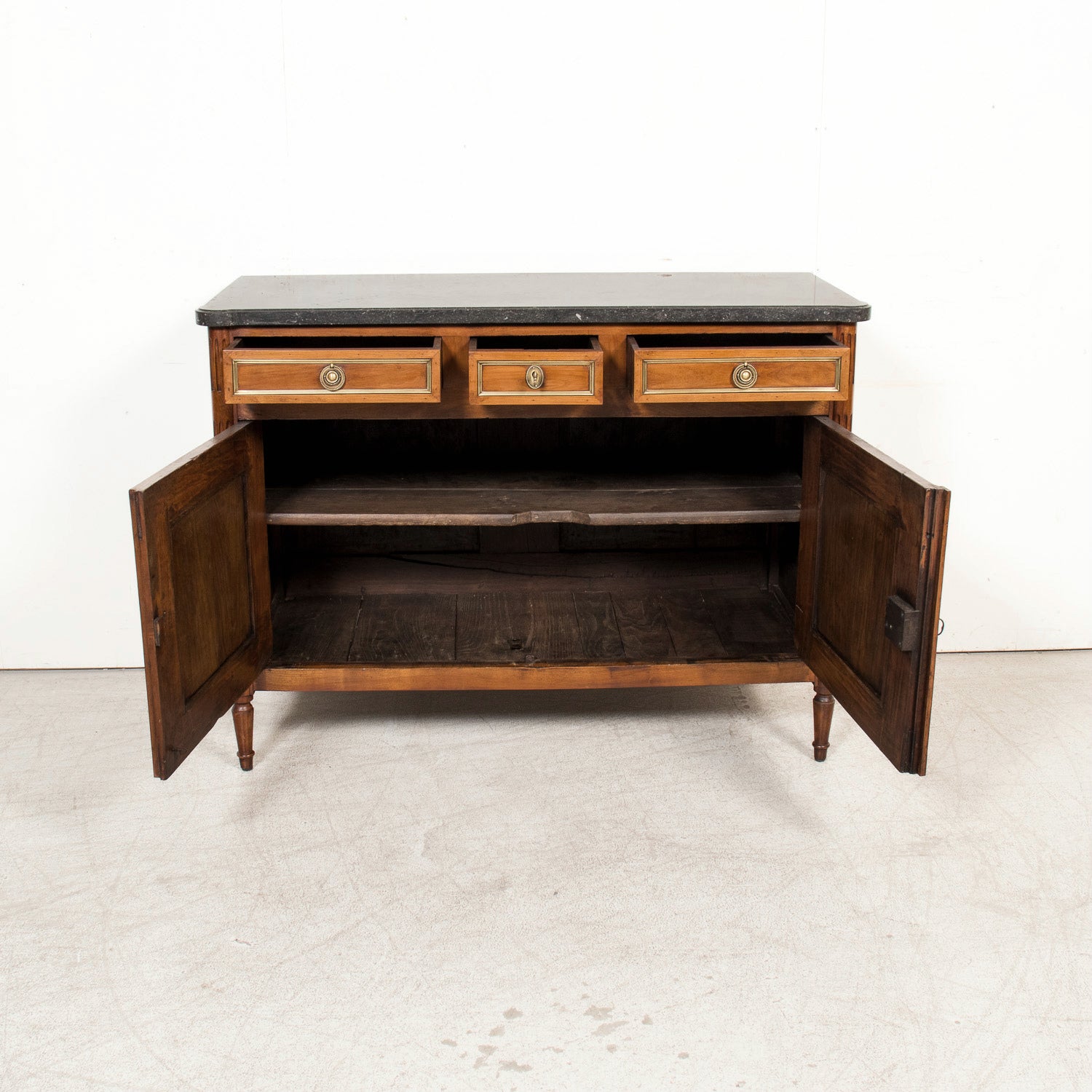 19th Century French Louis XVI Style Walnut Buffet with Black Marble Top & Brass Trim from Paris