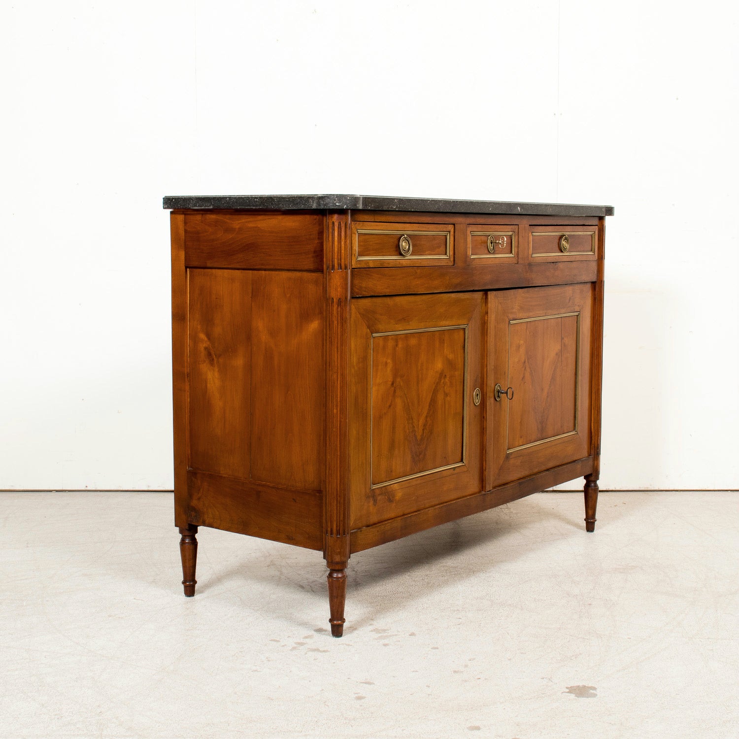 19th Century French Louis XVI Style Walnut Buffet with Black Marble Top & Brass Trim from Paris