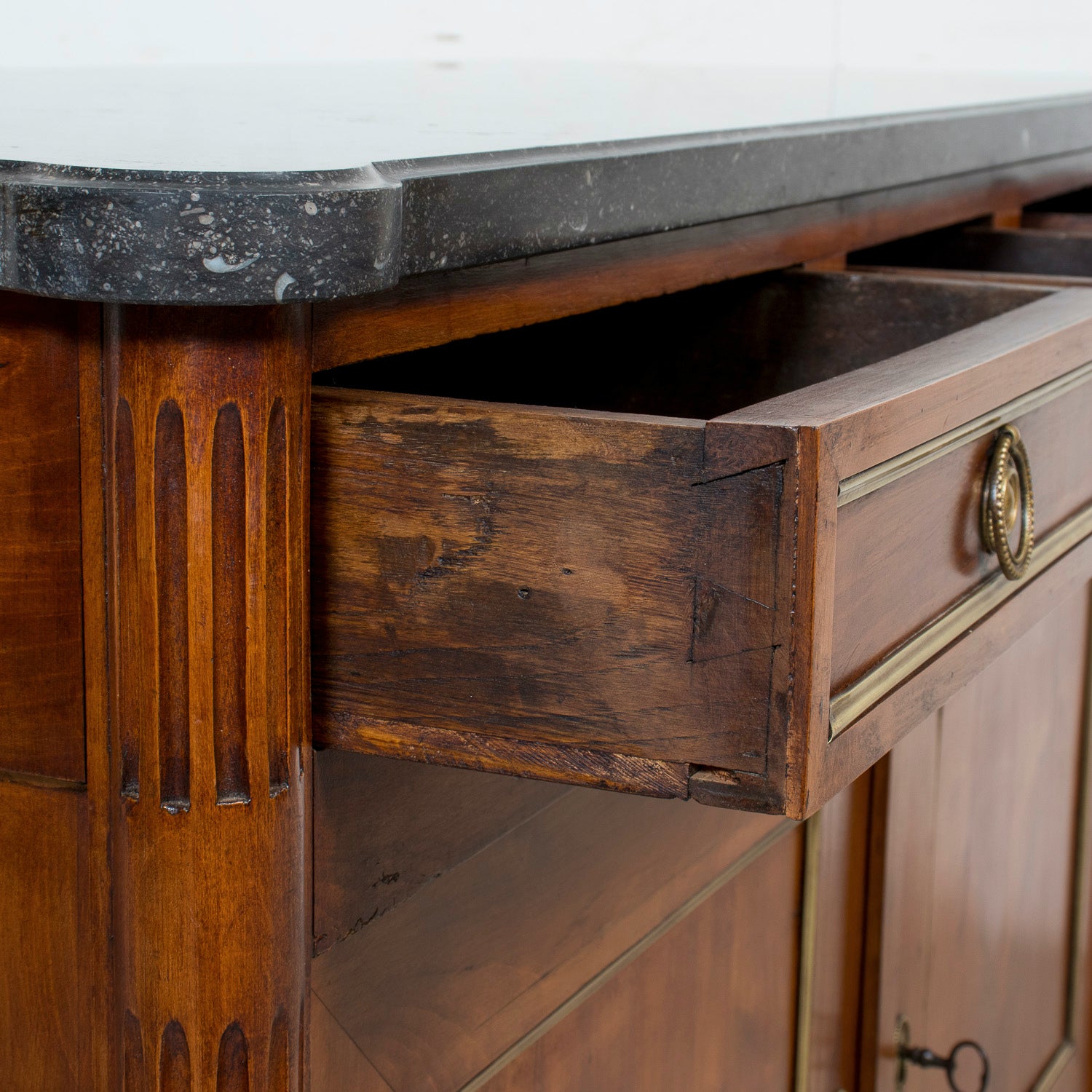 19th Century French Louis XVI Style Walnut Buffet with Black Marble Top & Brass Trim from Paris