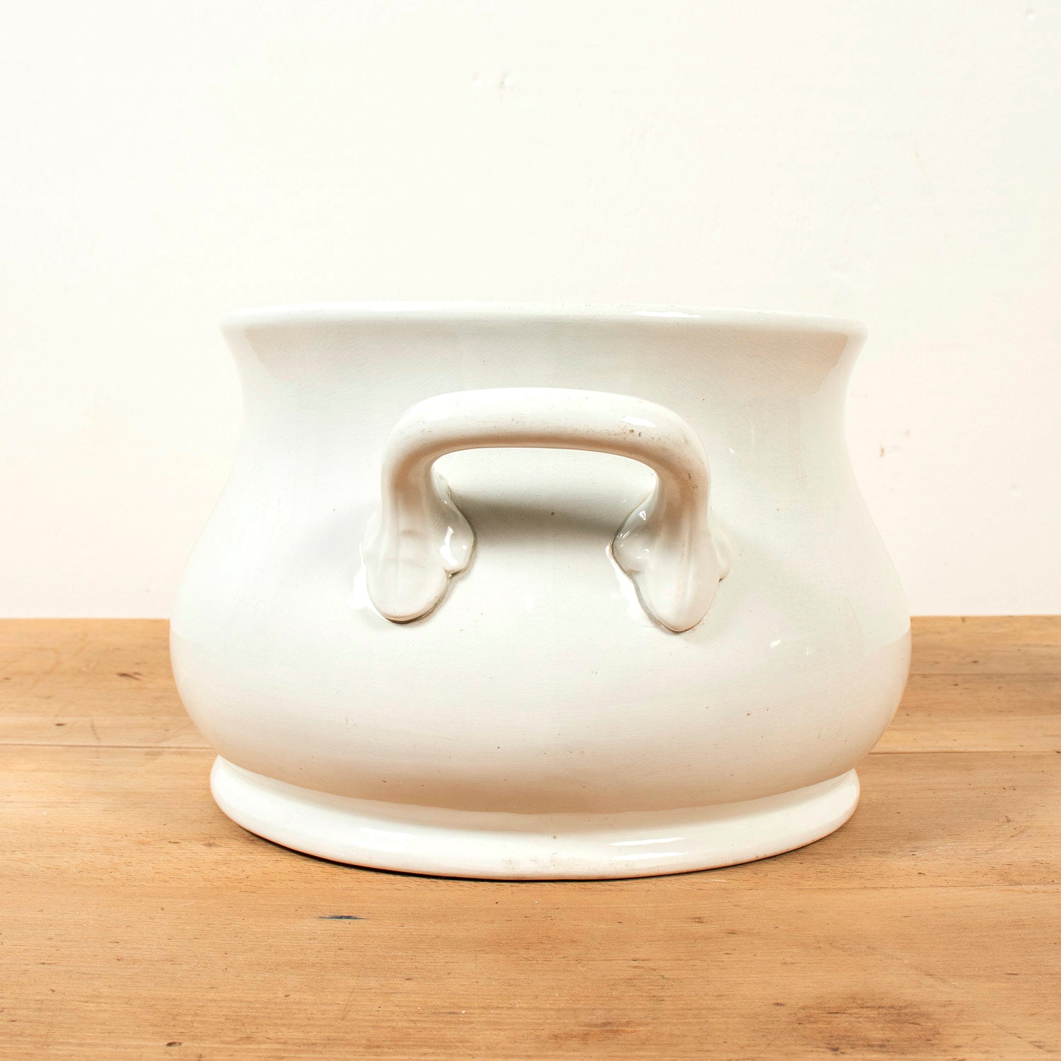 19th Century French Lunéville Opaque Faïence or French Ironstone Footbath, K&G Keller & Guérin