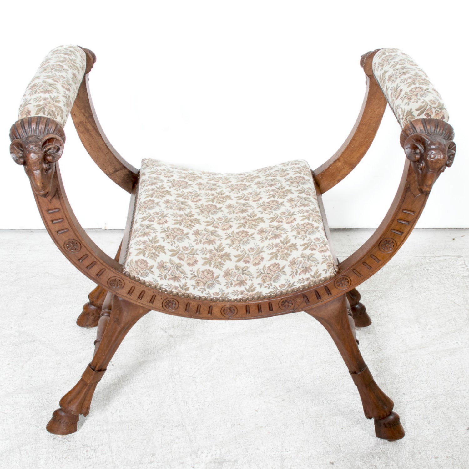 19th Century French Carved Walnut Lyonnaise Curule Bench with Upholstered Seat