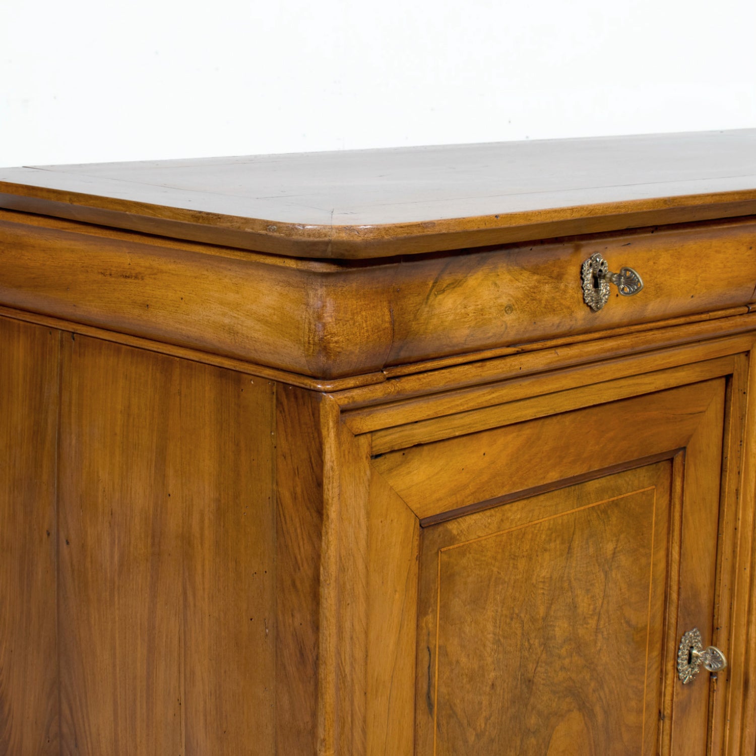 Grand 19th Century French Louis Philippe Period Cherrywood Lyonnaise Enfilade Buffet