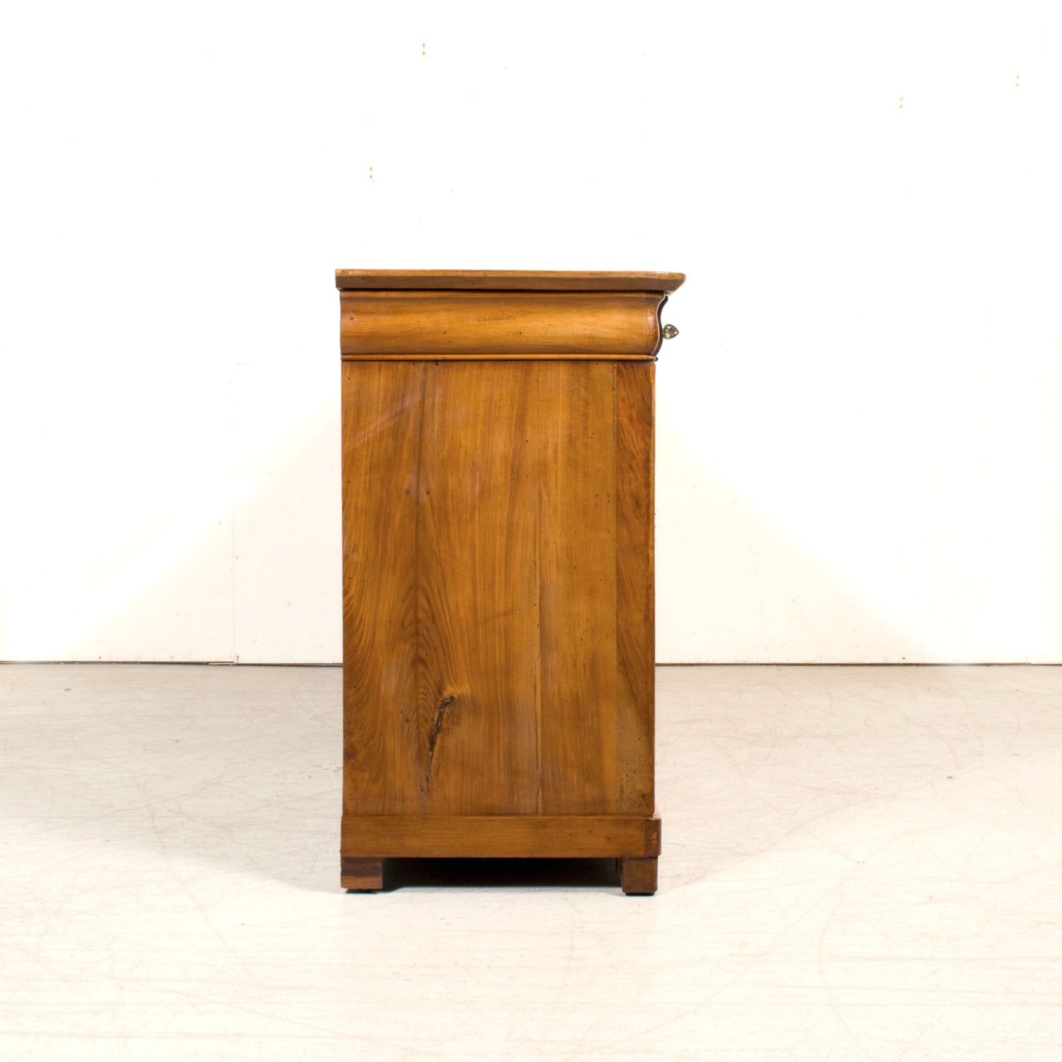 Grand 19th Century French Louis Philippe Period Cherrywood Lyonnaise Enfilade Buffet