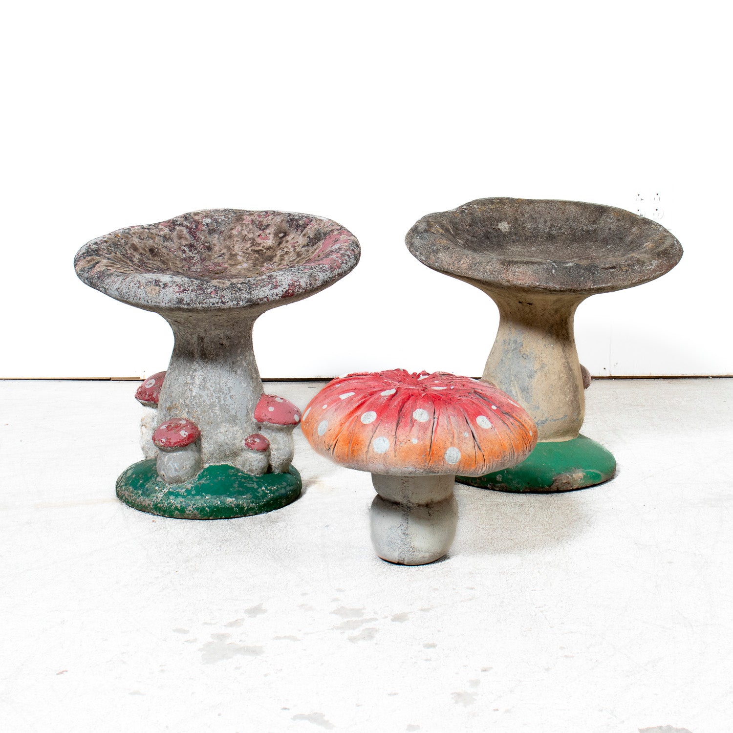 Mid-20th Century French Cast Concrete Mushroom Garden Ornament or Sculpture