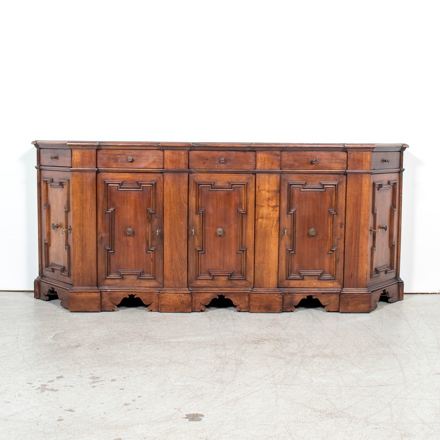 Late 18th Century Carved Italian Baroque Style Walnut Credenza Scantonata