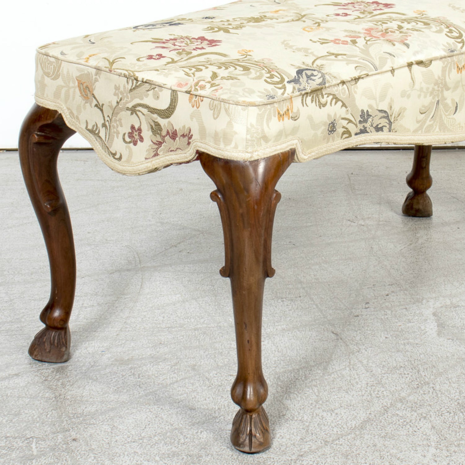 Mid-18th Century French Louis XV Period Carved Walnut Lyonnais Bench