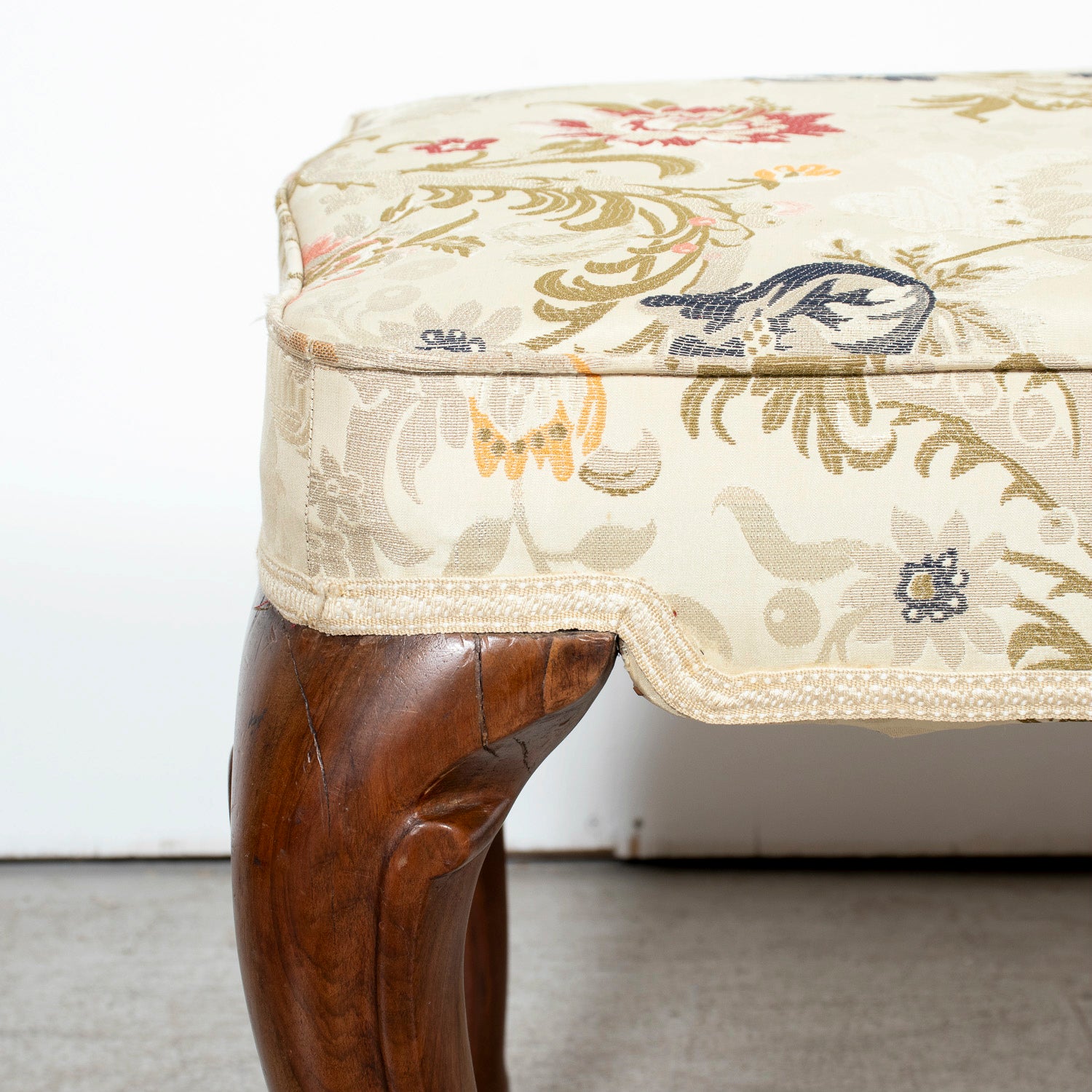 Mid-18th Century French Louis XV Period Carved Walnut Lyonnais Bench