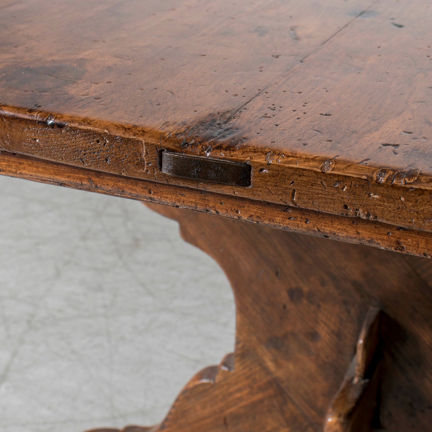 Grand 19th Century Italian Walnut Trestle Table with Scrolled X-Base from Tuscany