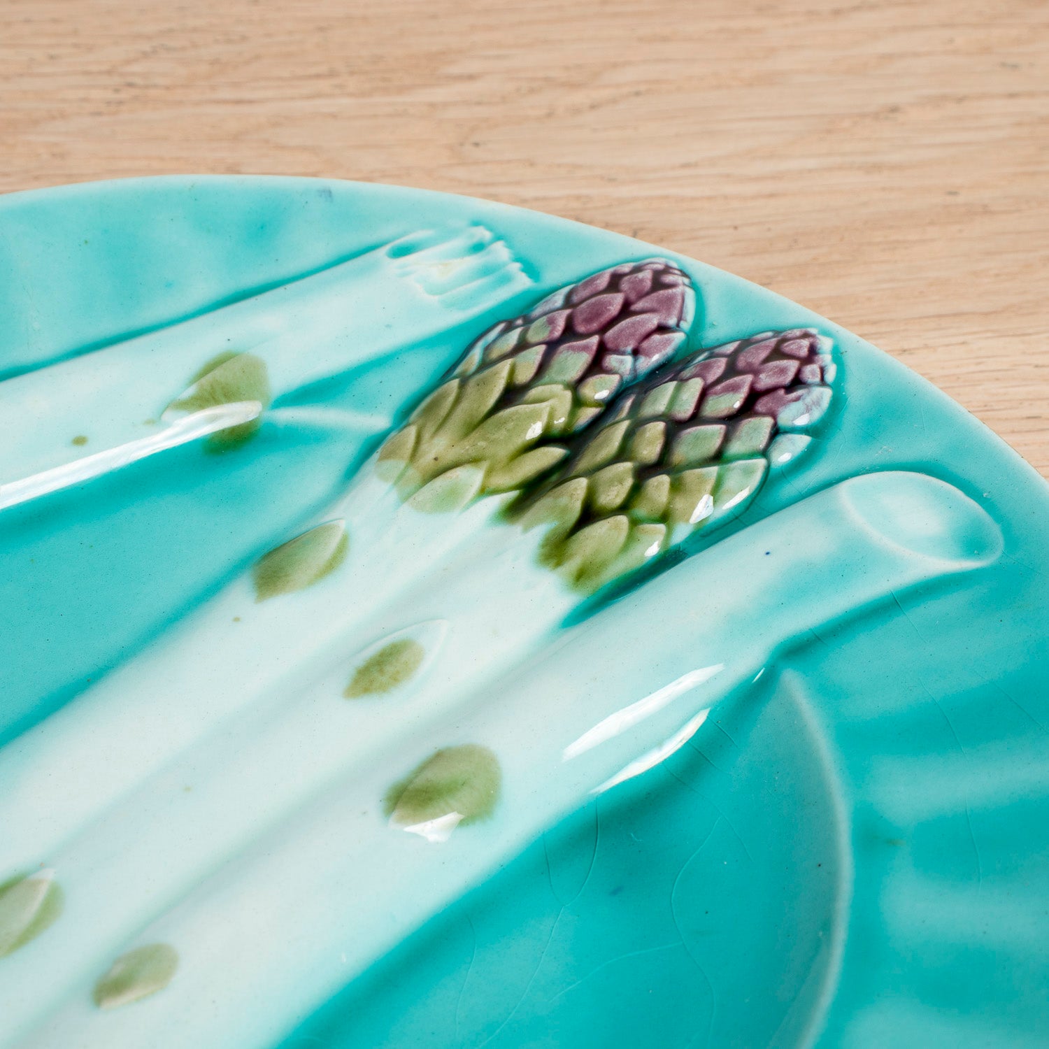 Set of Six 19th Century French Majolica Asparagus Plates by Keller & Guérin Lunéville