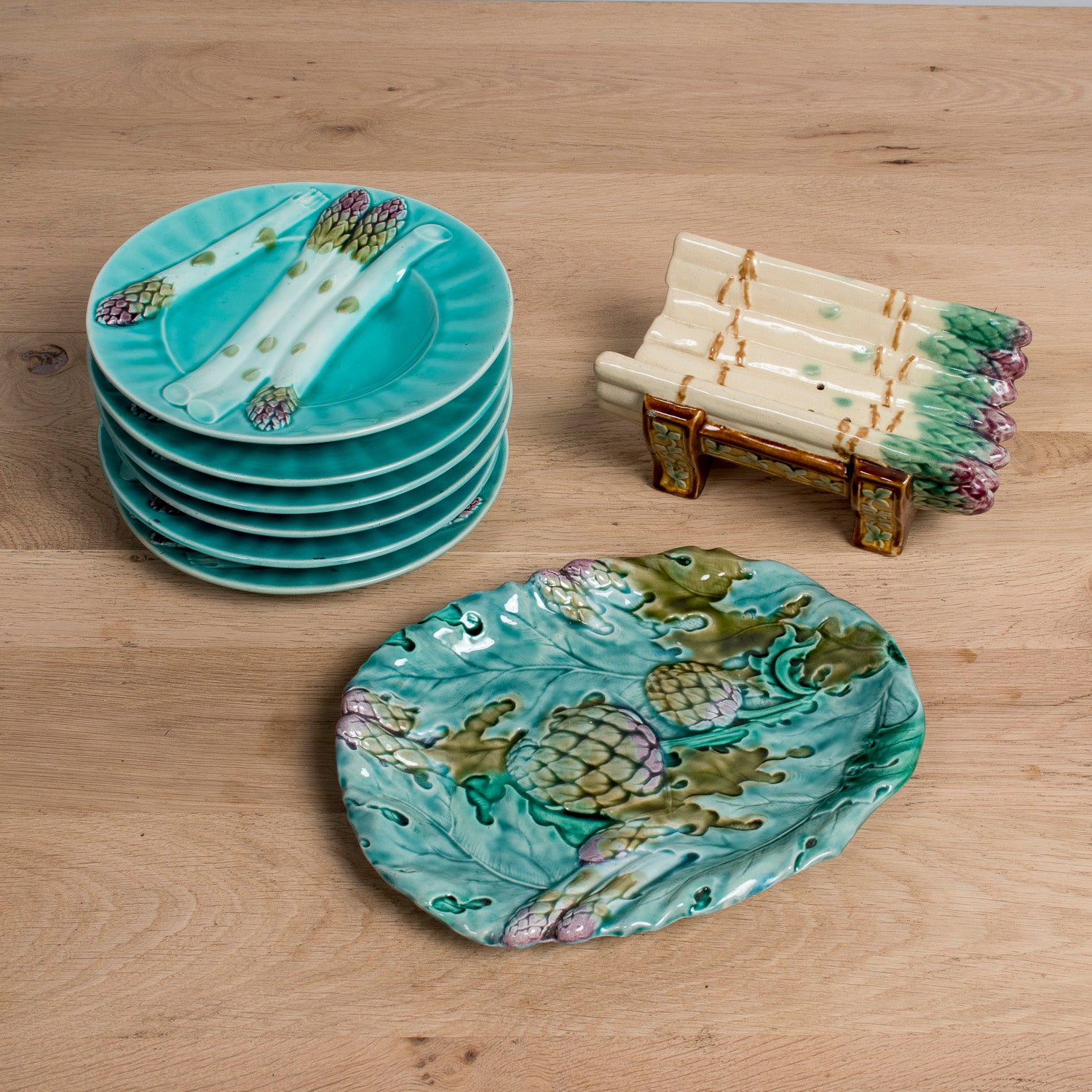 Set of Six 19th Century French Majolica Asparagus Plates by Keller & Guérin Lunéville