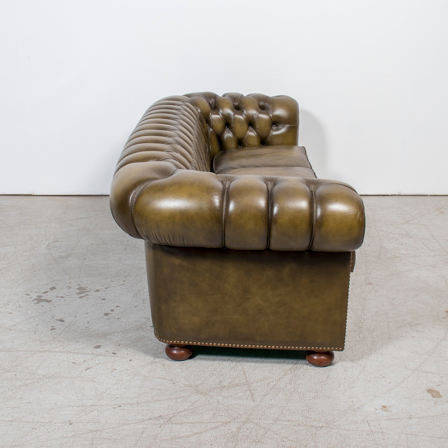 Vintage 1960s English Chesterfield Sofa in Olive Green Leather