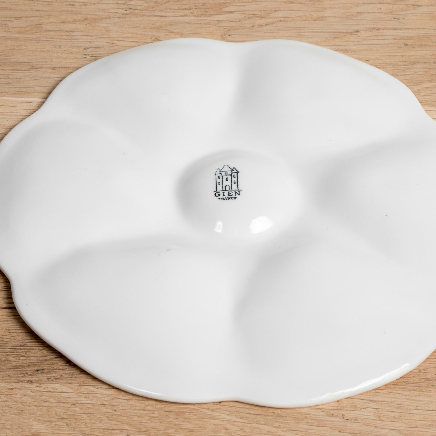 Vintage Gien France White Oyster Plates, Faïence Porcelain, 1940s, Sold Individually