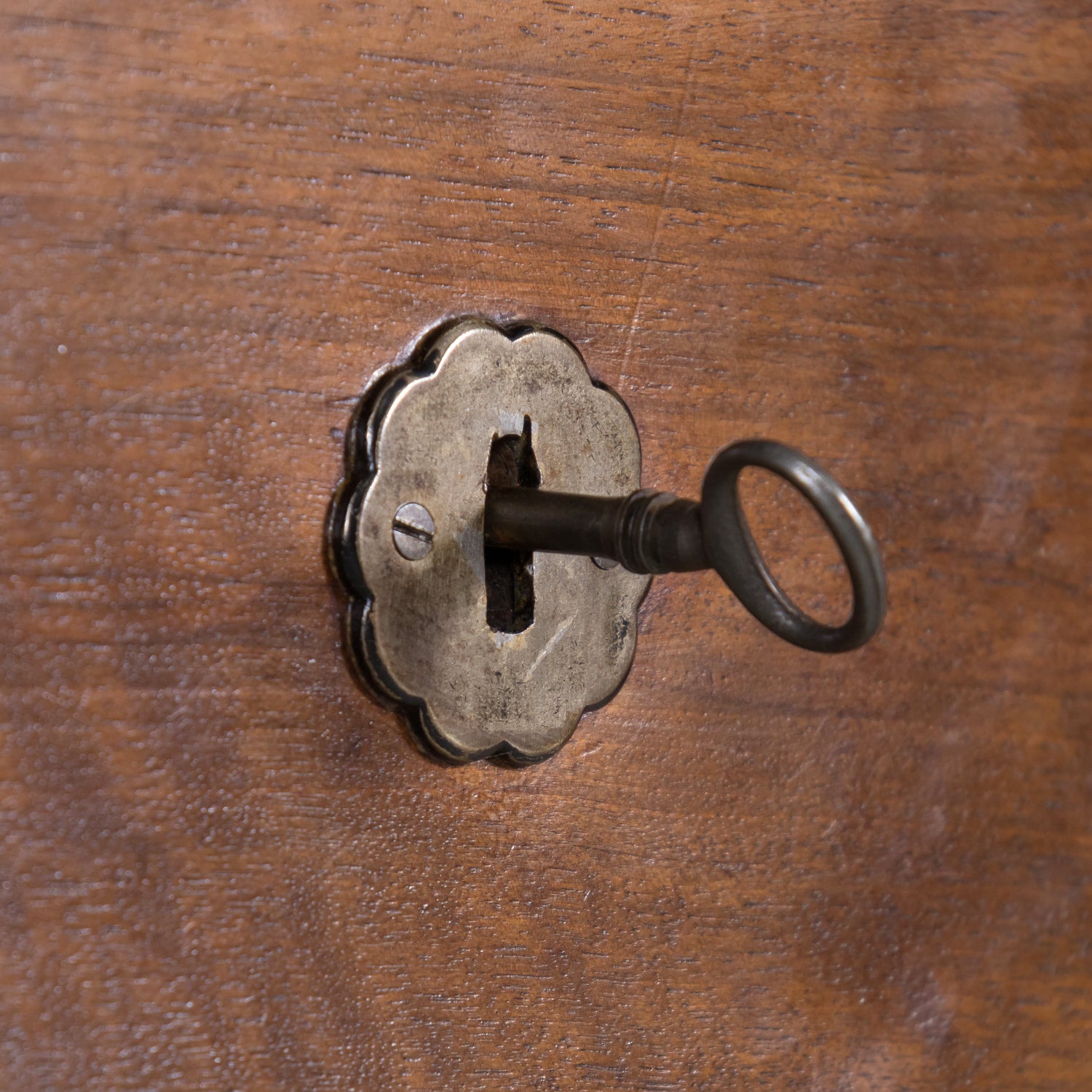 Mid-19th Century French Louis Philippe Period Walnut Buffet from Brittany