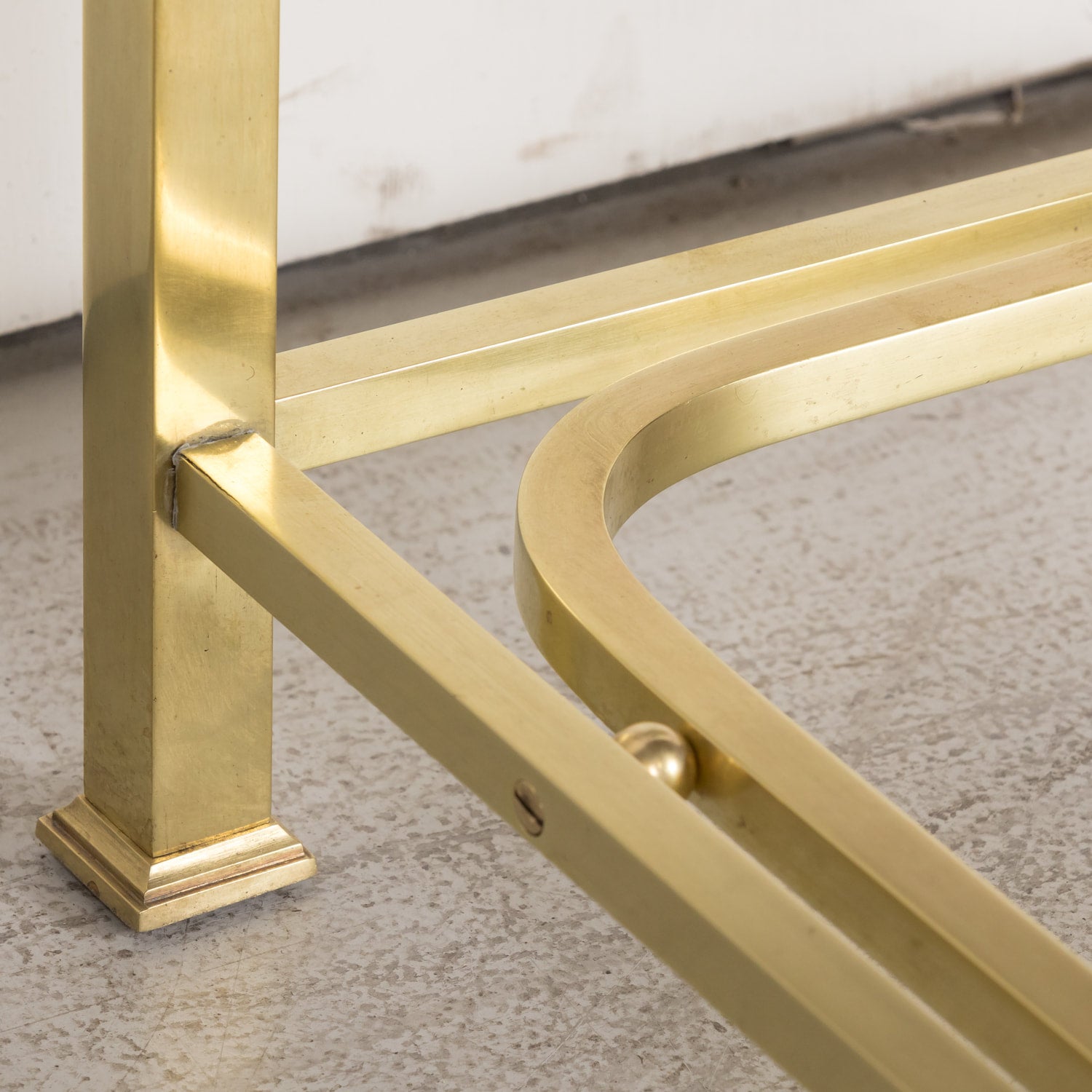 20th Century French Louis XVI Style Brass Maison Jansen Ladies Coiffeuse or Vanity Dressing Table with Marble Top