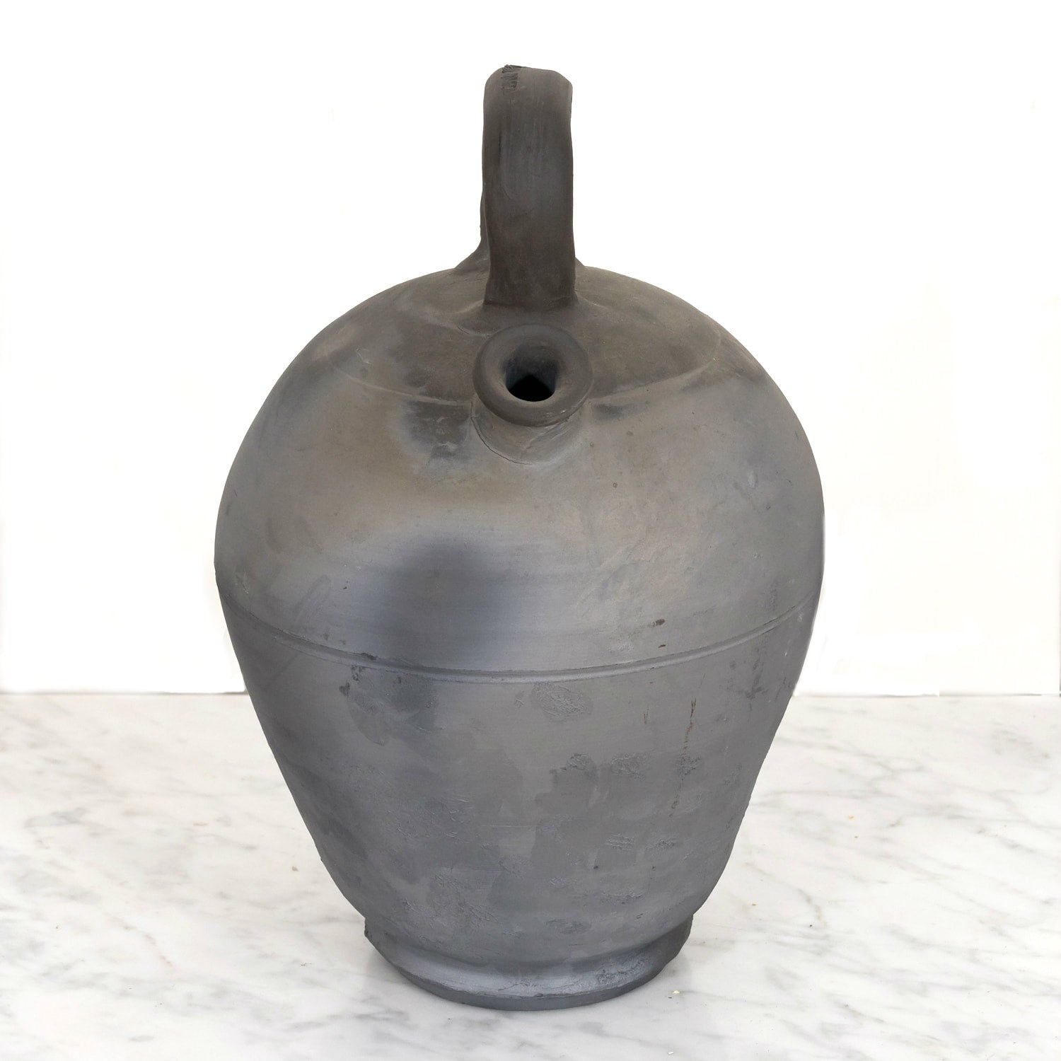 Early 20th Century Spanish Catalan Black Clay Botijo or Water Jug from Verdu, Signed