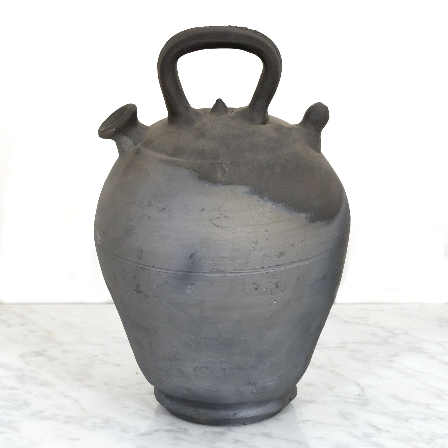 Early 20th Century Spanish Catalan Black Clay Botijo or Water Jug from Verdu, Signed