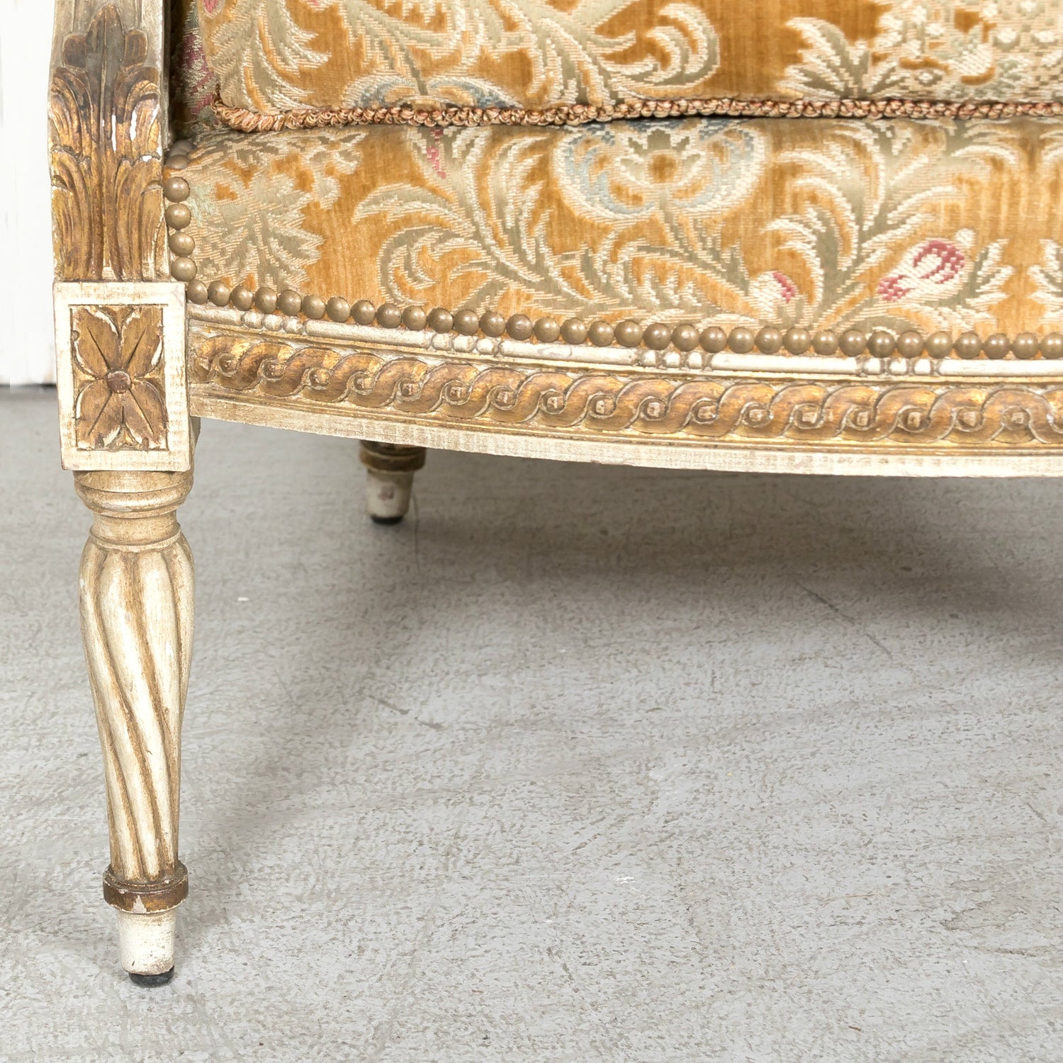 Pair of Early 21st Century French Louis XVI Style Parcel Gilt and Painted Maison Jansen Bergere Armchairs