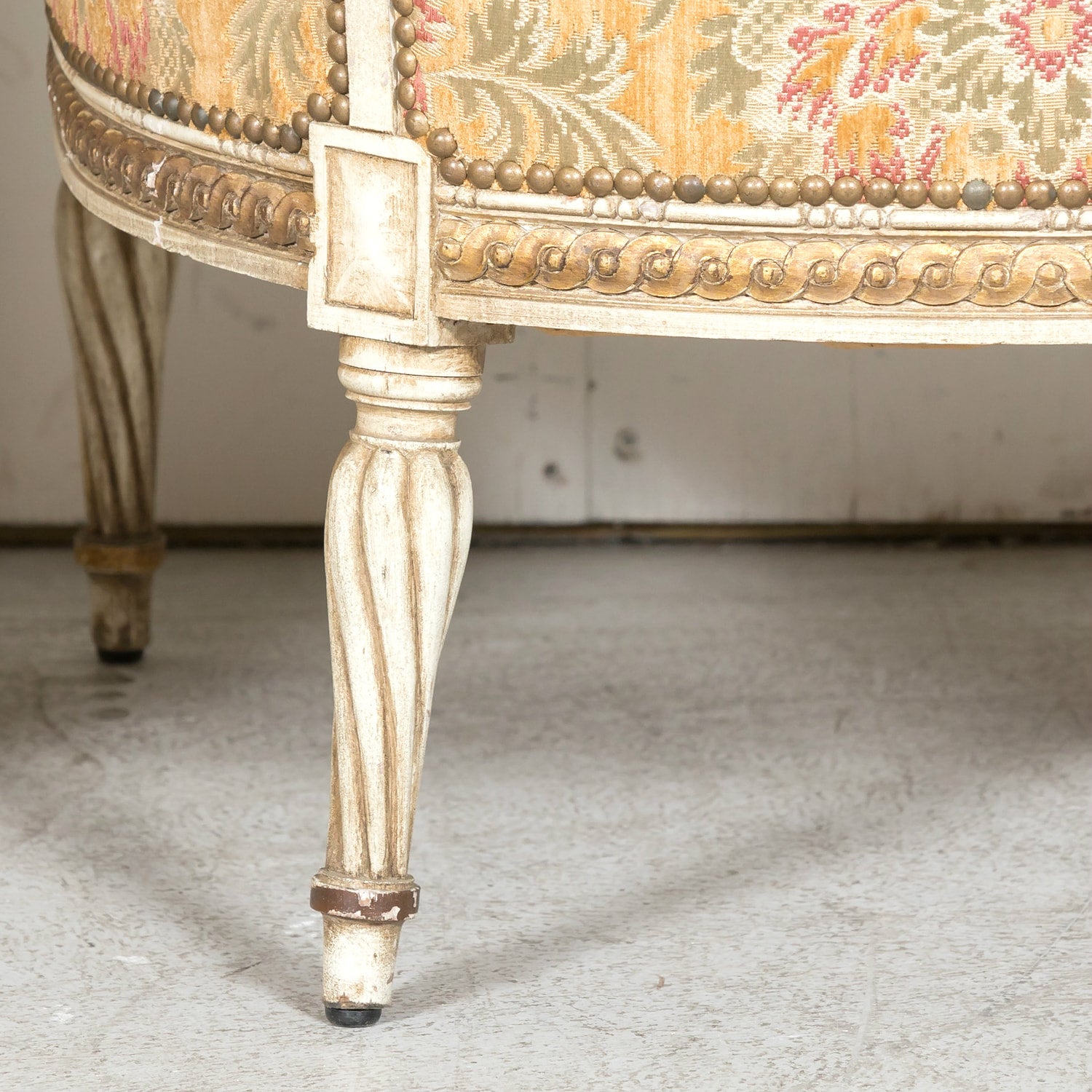 Pair of Early 21st Century French Louis XVI Style Parcel Gilt and Painted Maison Jansen Bergere Armchairs