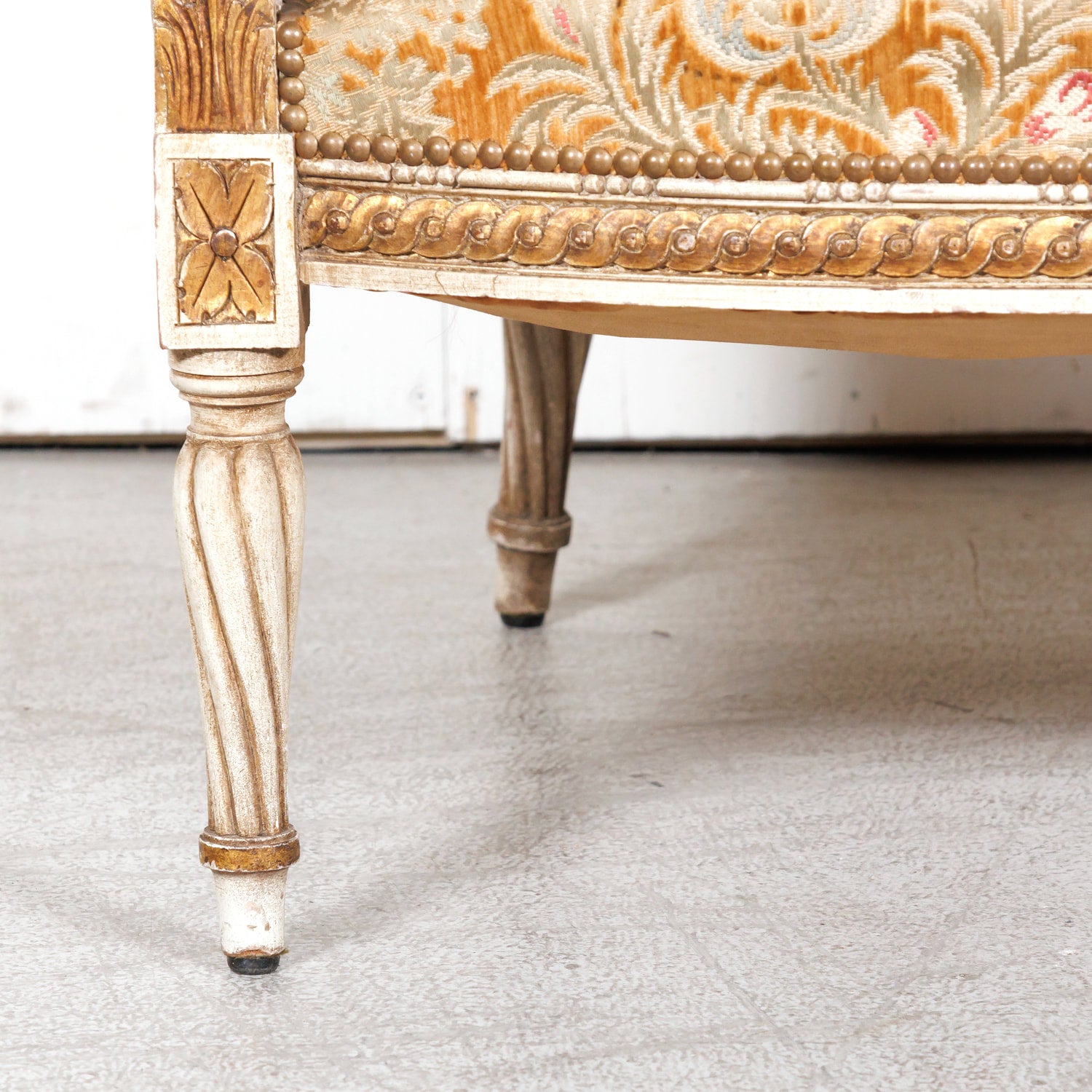 Pair of Early 21st Century French Louis XVI Style Parcel Gilt and Painted Maison Jansen Bergere Armchairs