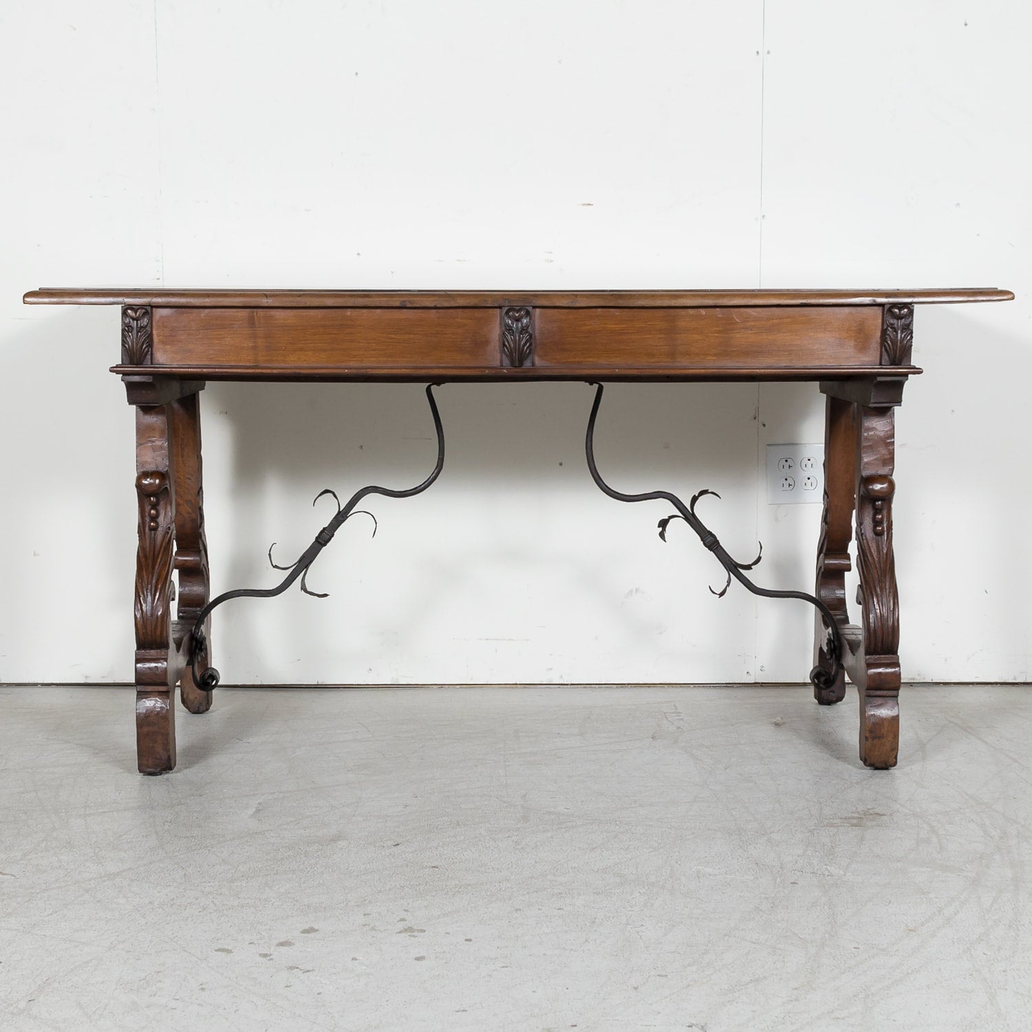 Early 19th Century Italian Baroque Style Walnut Fratino Console Table or Desk with Drawers